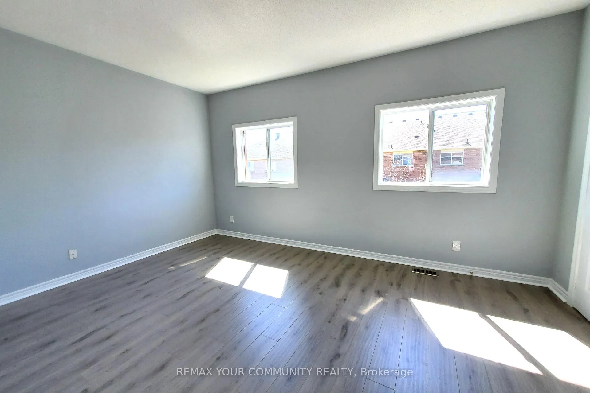 Photo 11 of Unit Upper, 48 Belwood Boulevard, Vaughan, Patterson — HOMEH