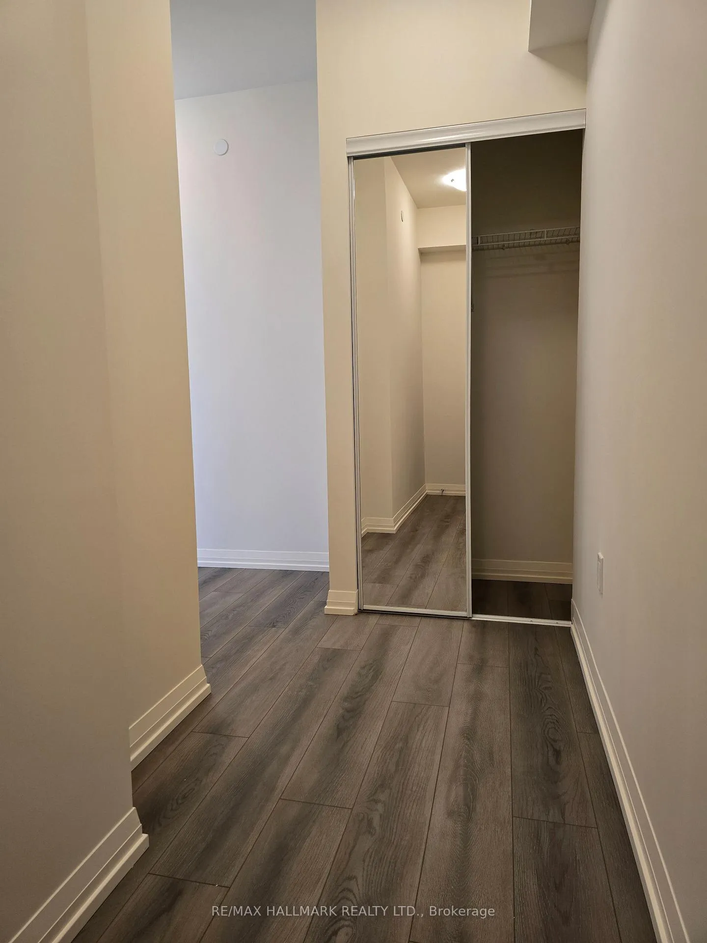 Photo 1 of Unit 2409, 27 Korda Gate, Vaughan, Vellore Village — HOMEH