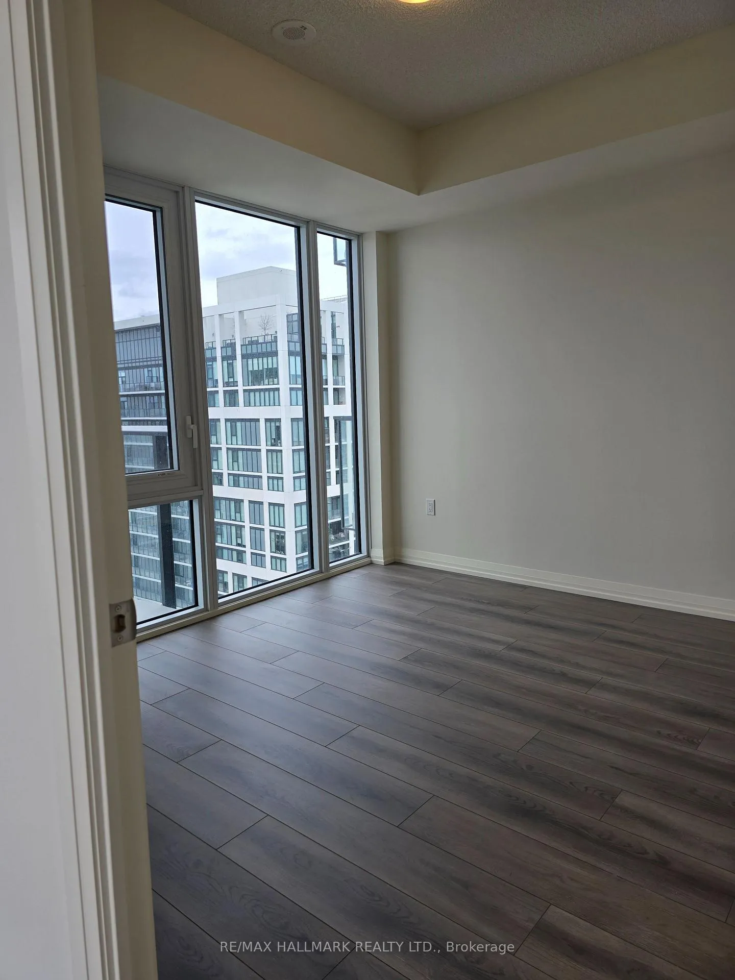 Photo 21 of Unit 2409, 27 Korda Gate, Vaughan, Vellore Village — HOMEH