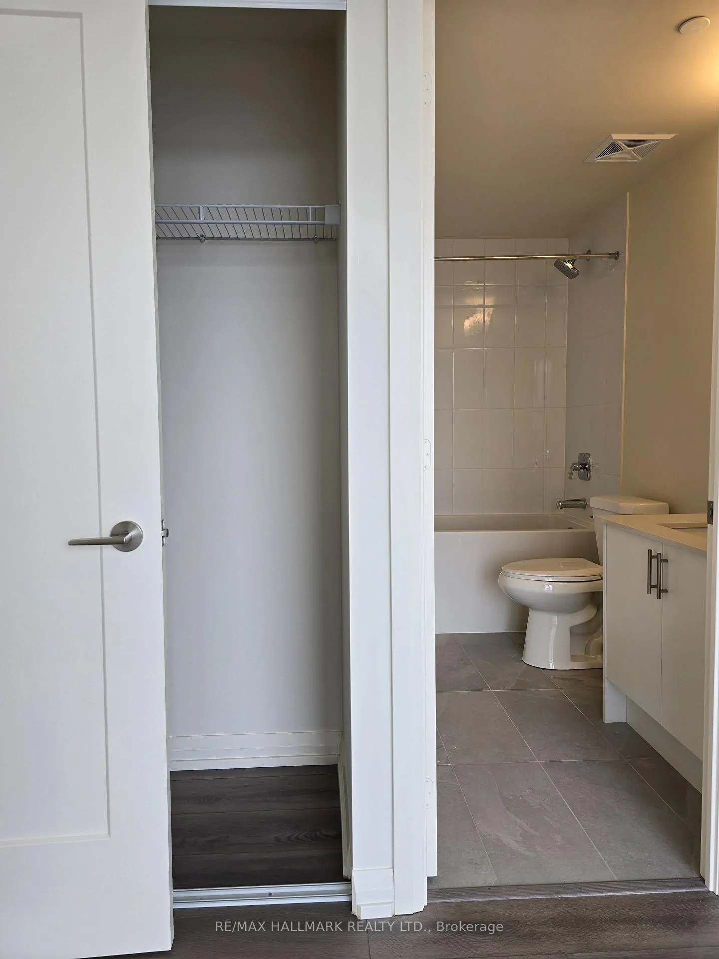 Photo 30 of Unit 2409, 27 Korda Gate, Vaughan, Vellore Village — HOMEH