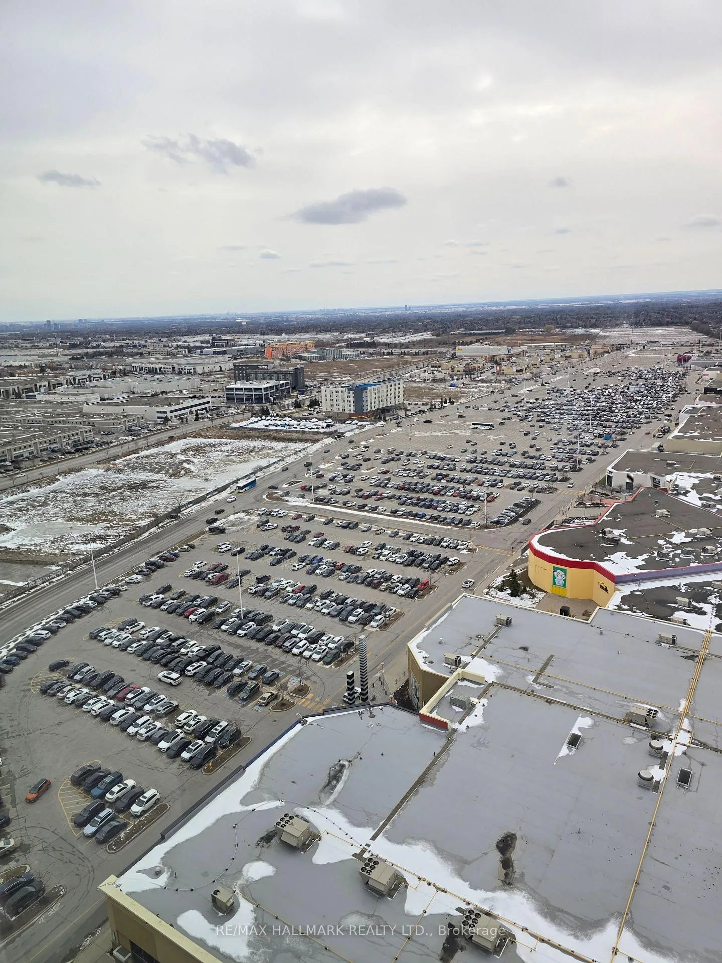 Photo 36 of Unit 2409, 27 Korda Gate, Vaughan, Vellore Village — HOMEH
