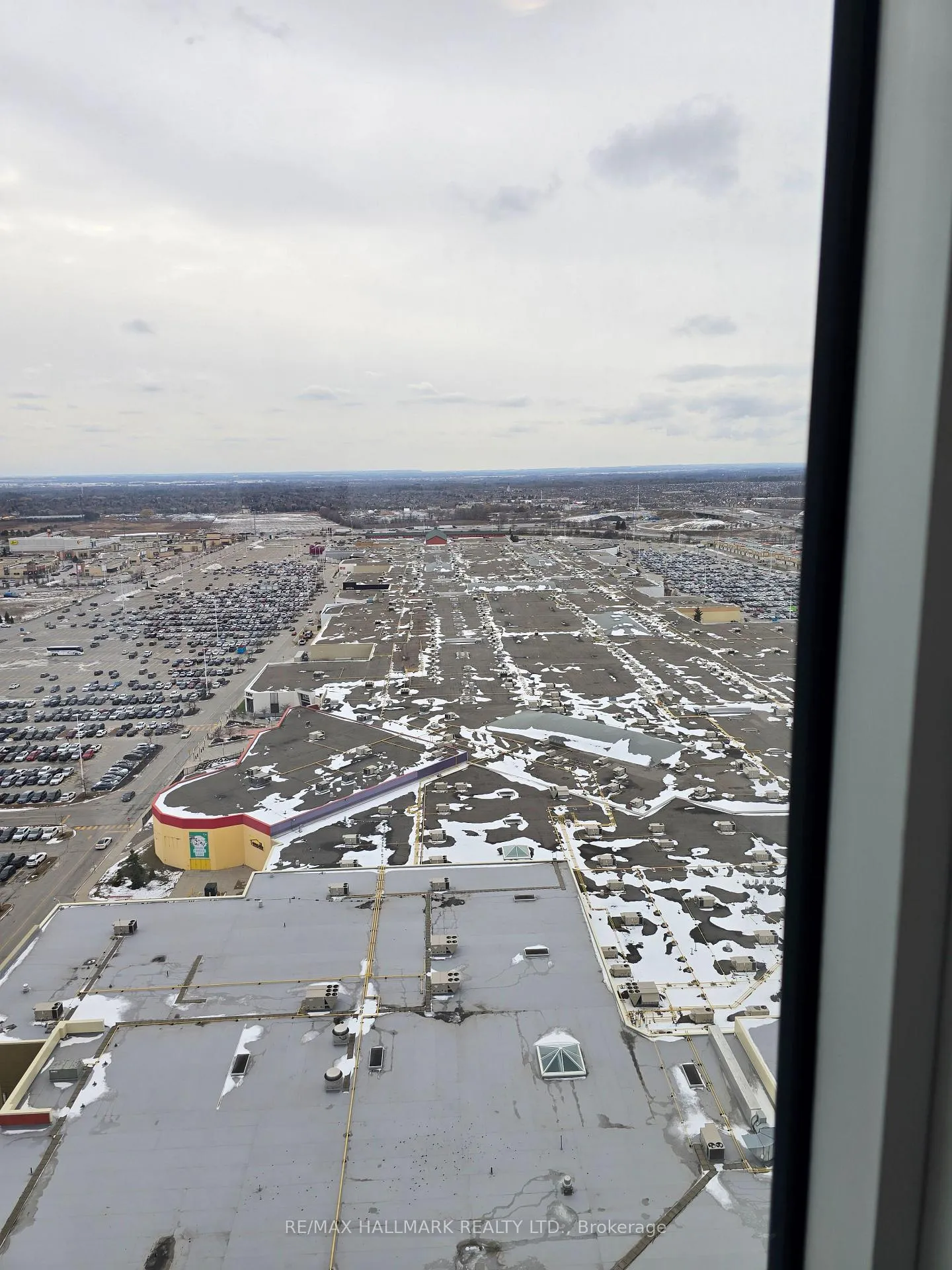 Photo 37 of Unit 2409, 27 Korda Gate, Vaughan, Vellore Village — HOMEH