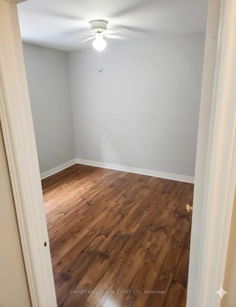Photo 7 of Unit 4, 101 Connaught Avenue S, Hamilton, Stipley — HOMEH