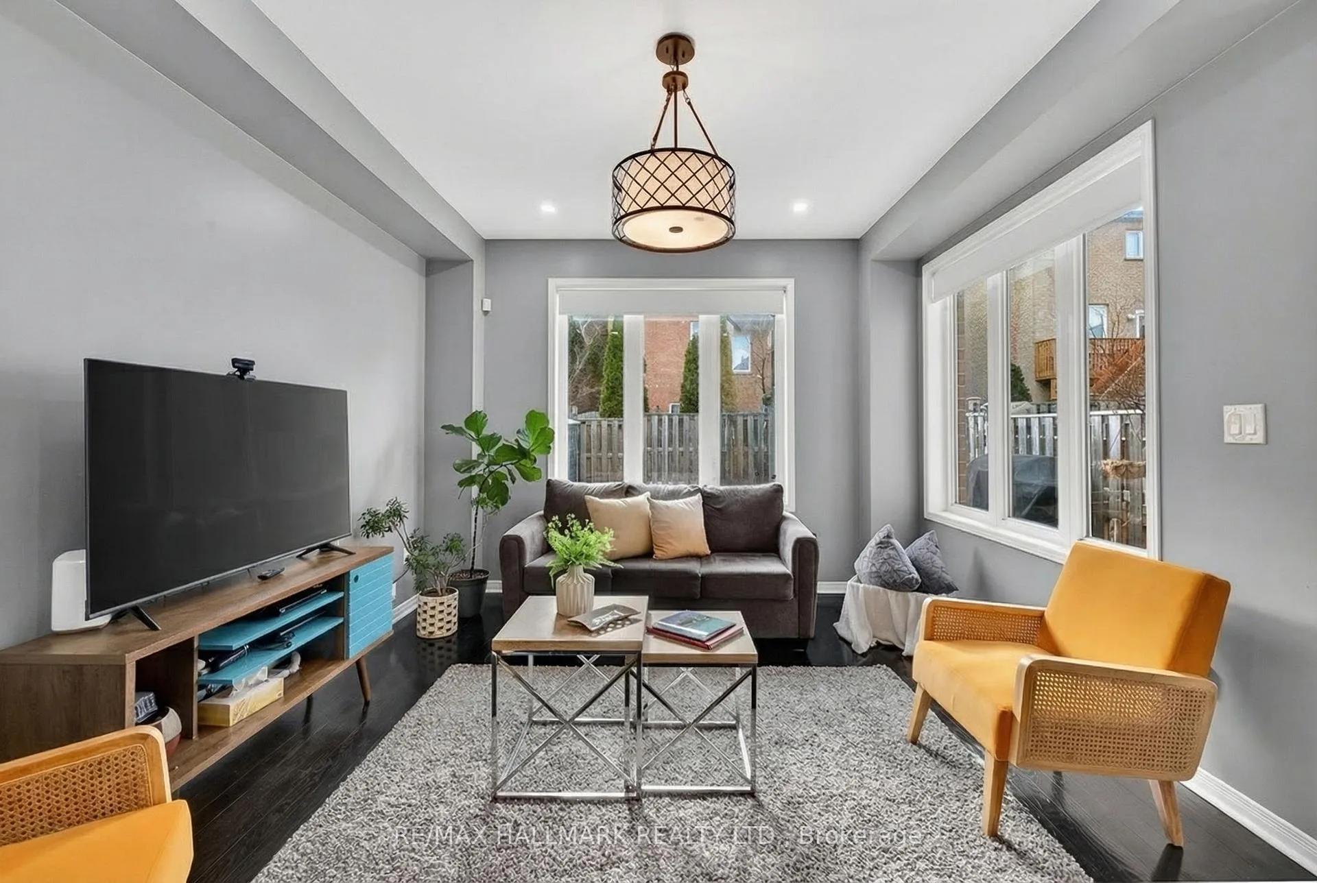 Photo 11 of 30 Catalpa Crescent, Vaughan, Patterson — HOMEH