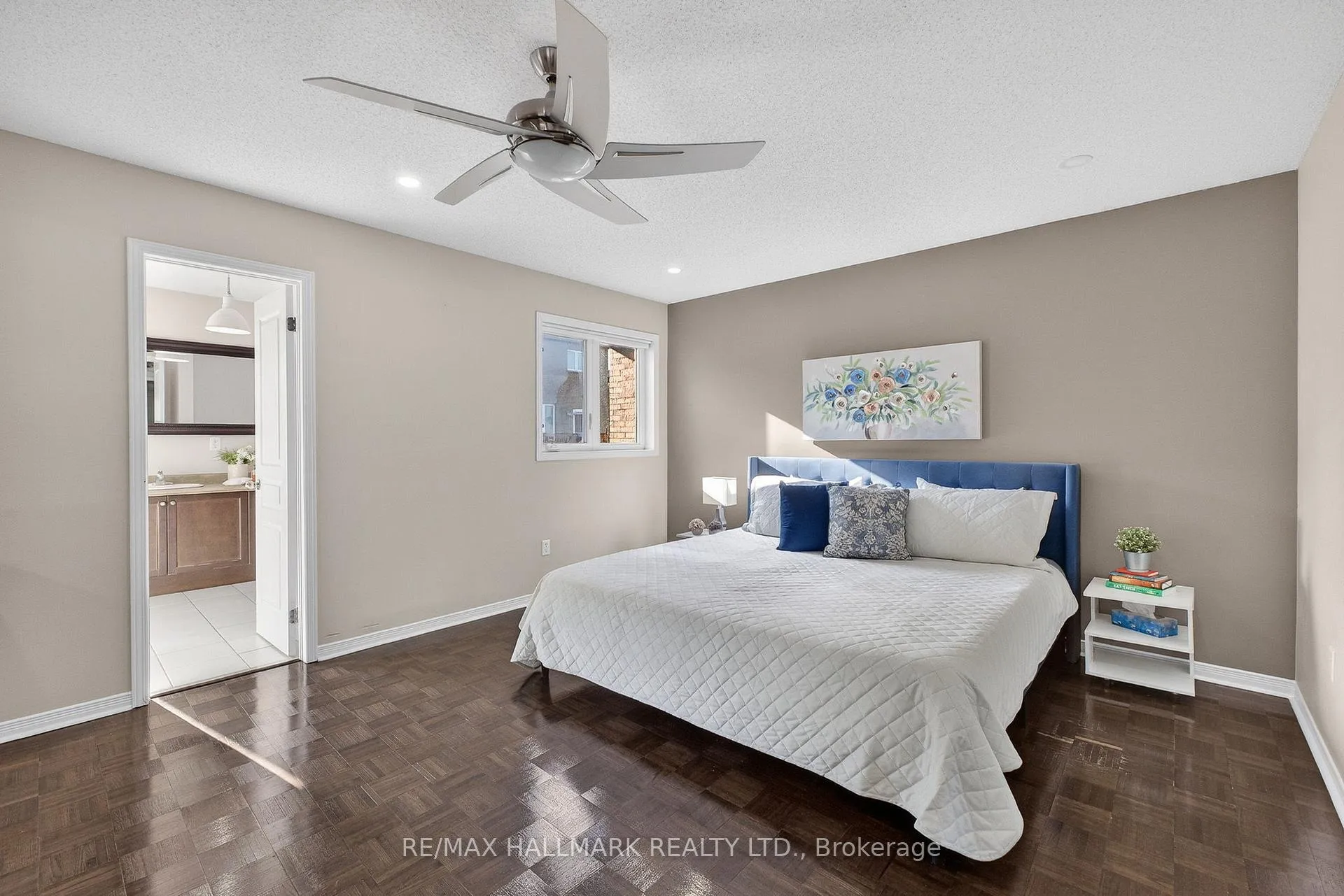 Photo 21 of 30 Catalpa Crescent, Vaughan, Patterson — HOMEH