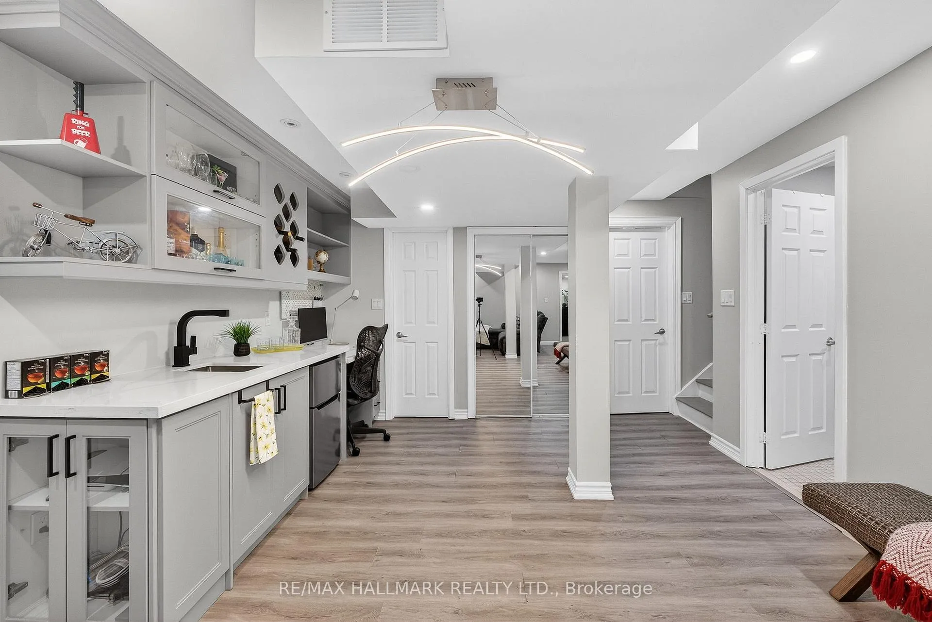 Photo 39 of 30 Catalpa Crescent, Vaughan, Patterson — HOMEH