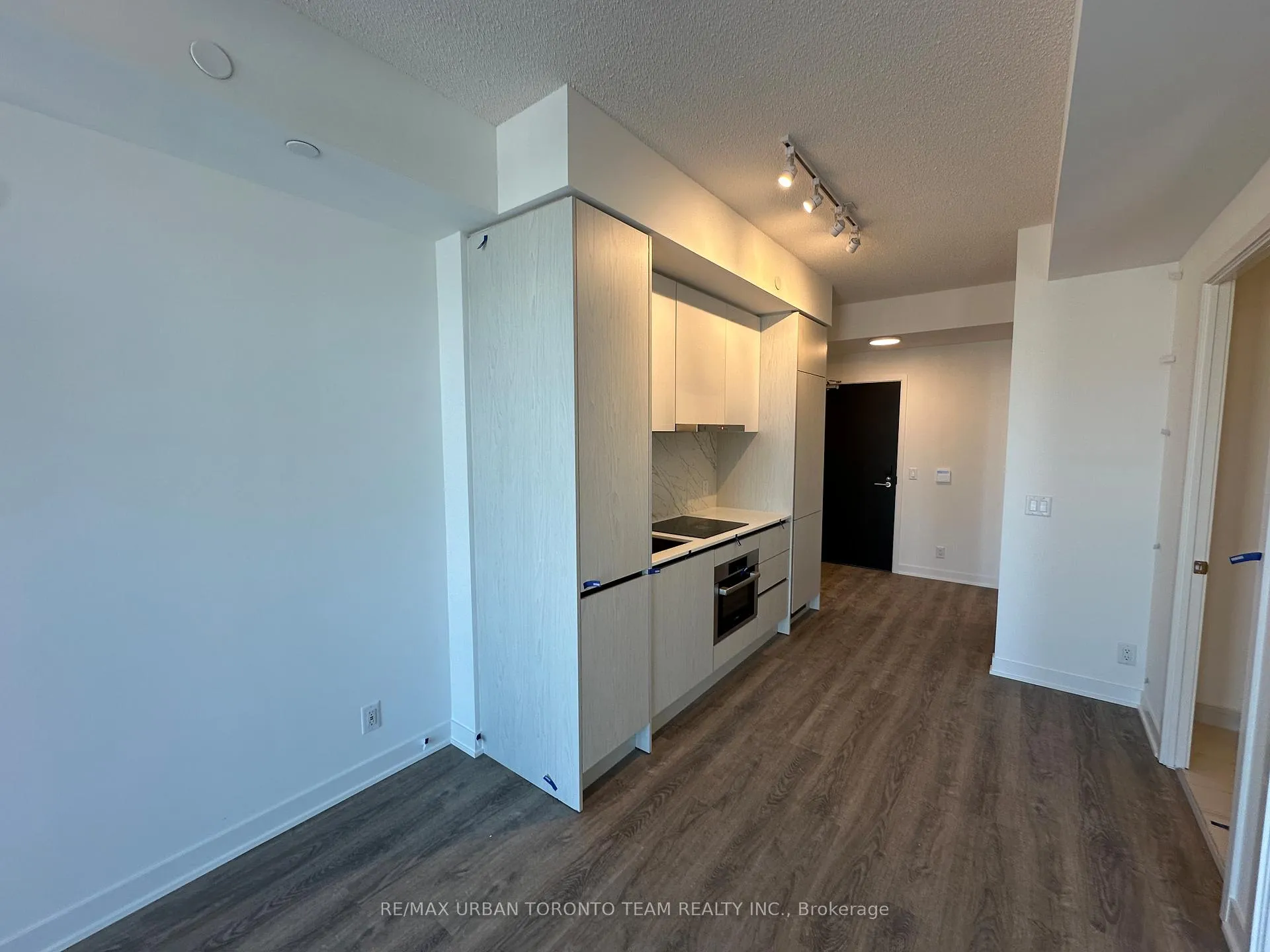 Photo 5 of Unit 3615, 180 Front Street E, Toronto, Moss Park — HOMEH
