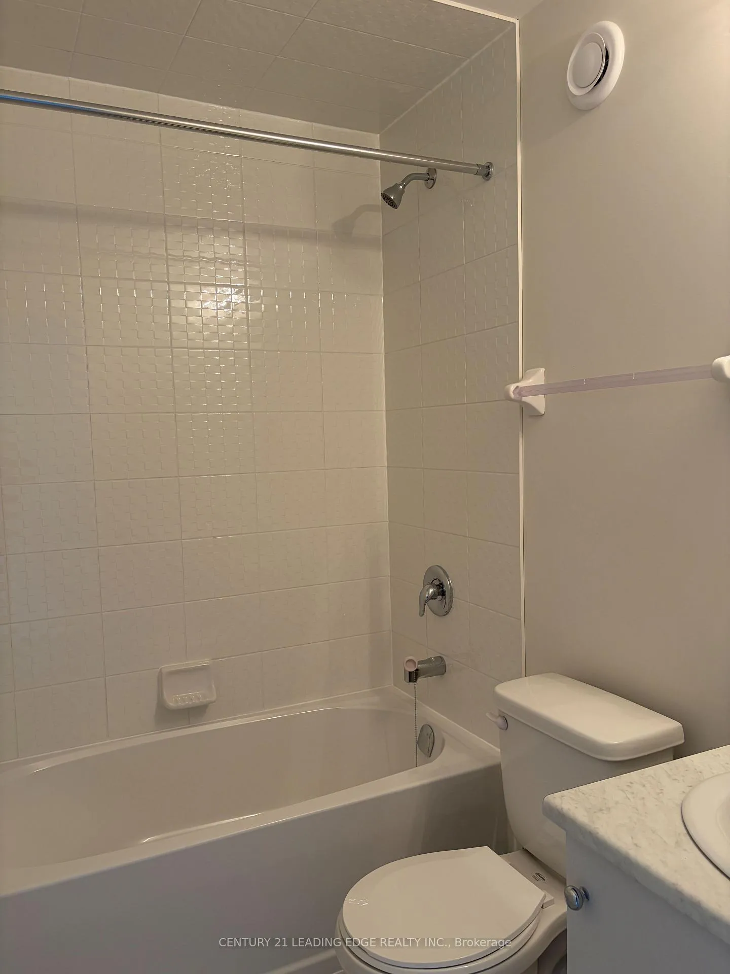 Photo 9 of 15100 Yonge Street, Aurora, Aurora Village — HOMEH
