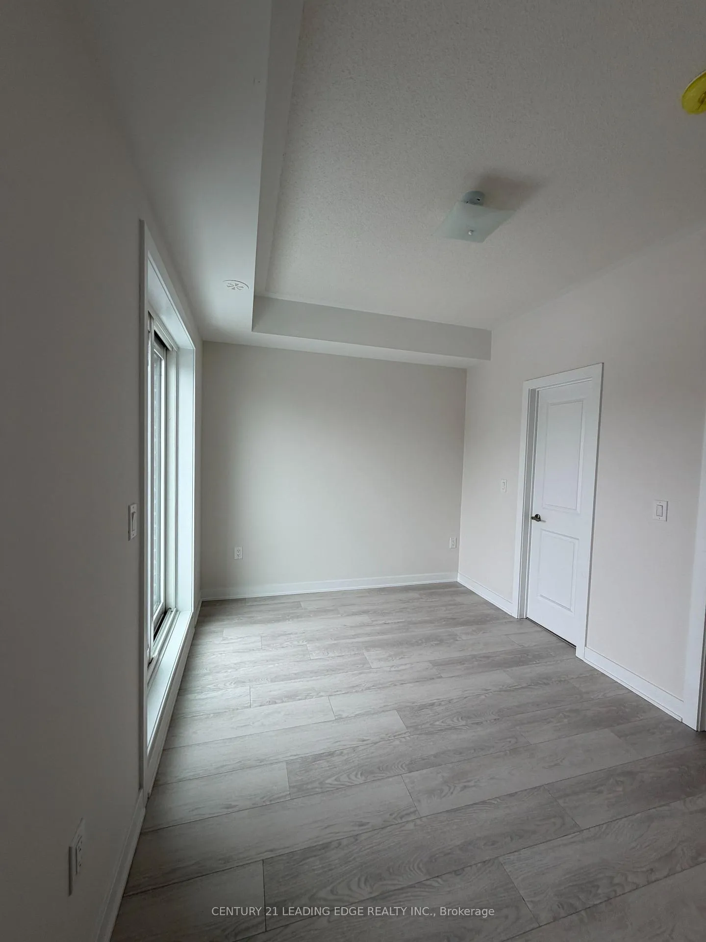 Photo 10 of 15100 Yonge Street, Aurora, Aurora Village — HOMEH