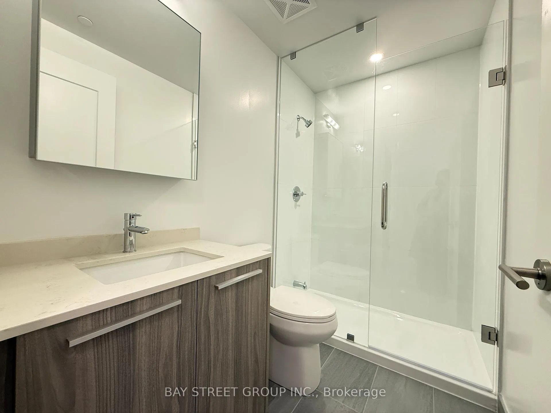 Photo 10 of Unit 3004, 65 Broadway Avenue, Toronto, Mount Pleasant West — HOMEH