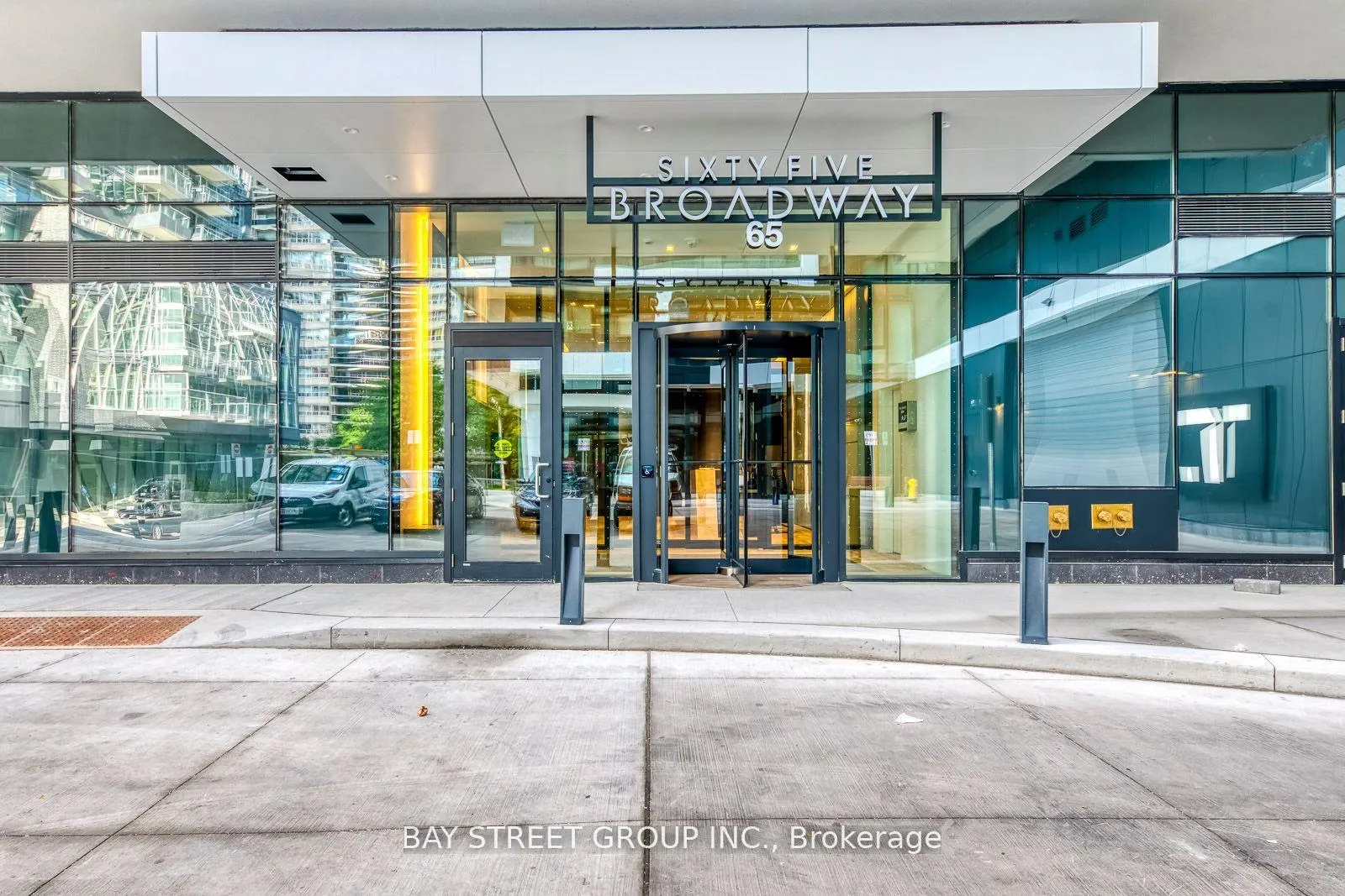 Photo 16 of Unit 3004, 65 Broadway Avenue, Toronto, Mount Pleasant West — HOMEH