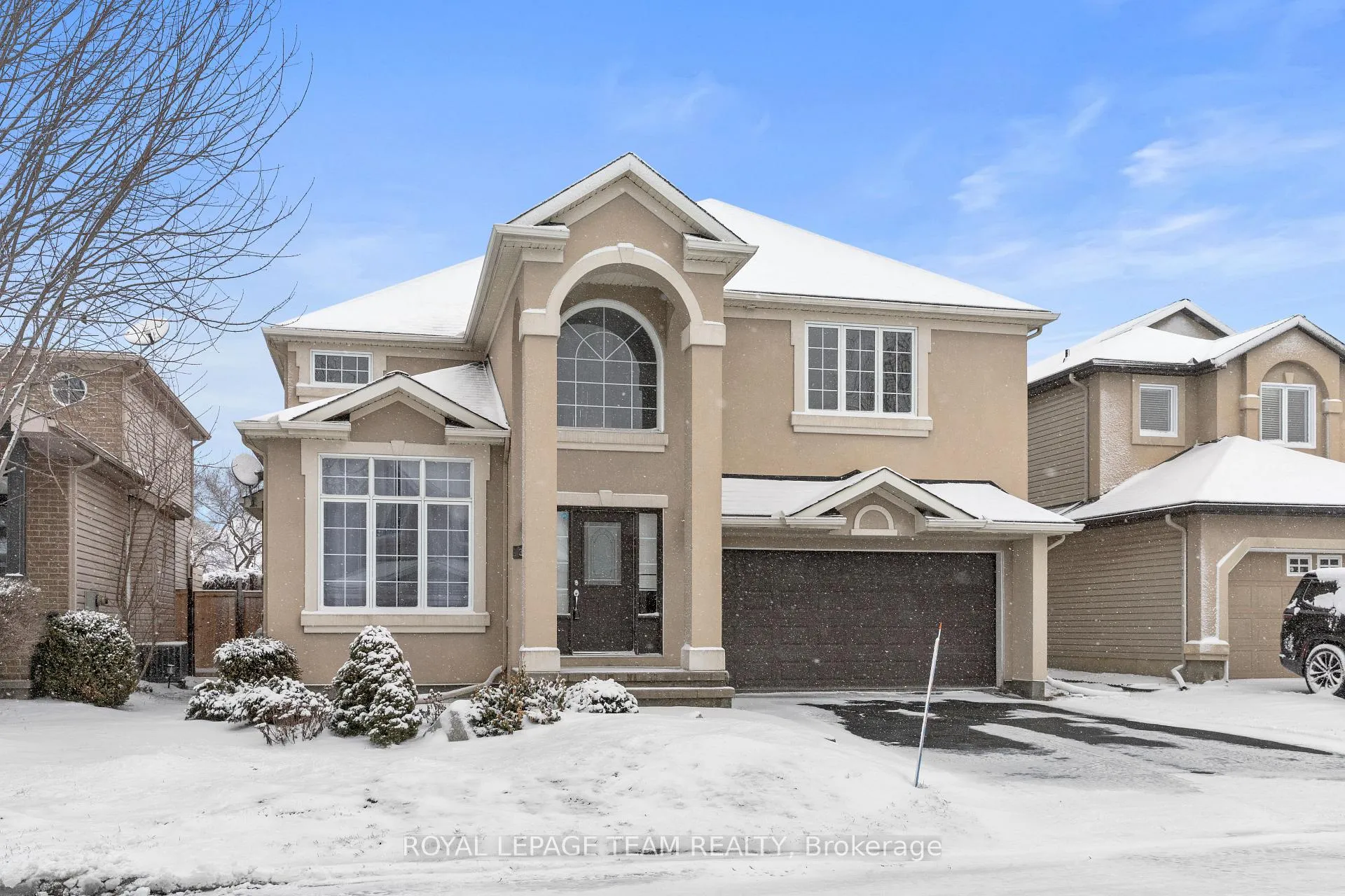 Photo 2 of 3728 Mountain Meadows Crescent, Ottawa, Riverside South/Gloucester Glen — HOMEH