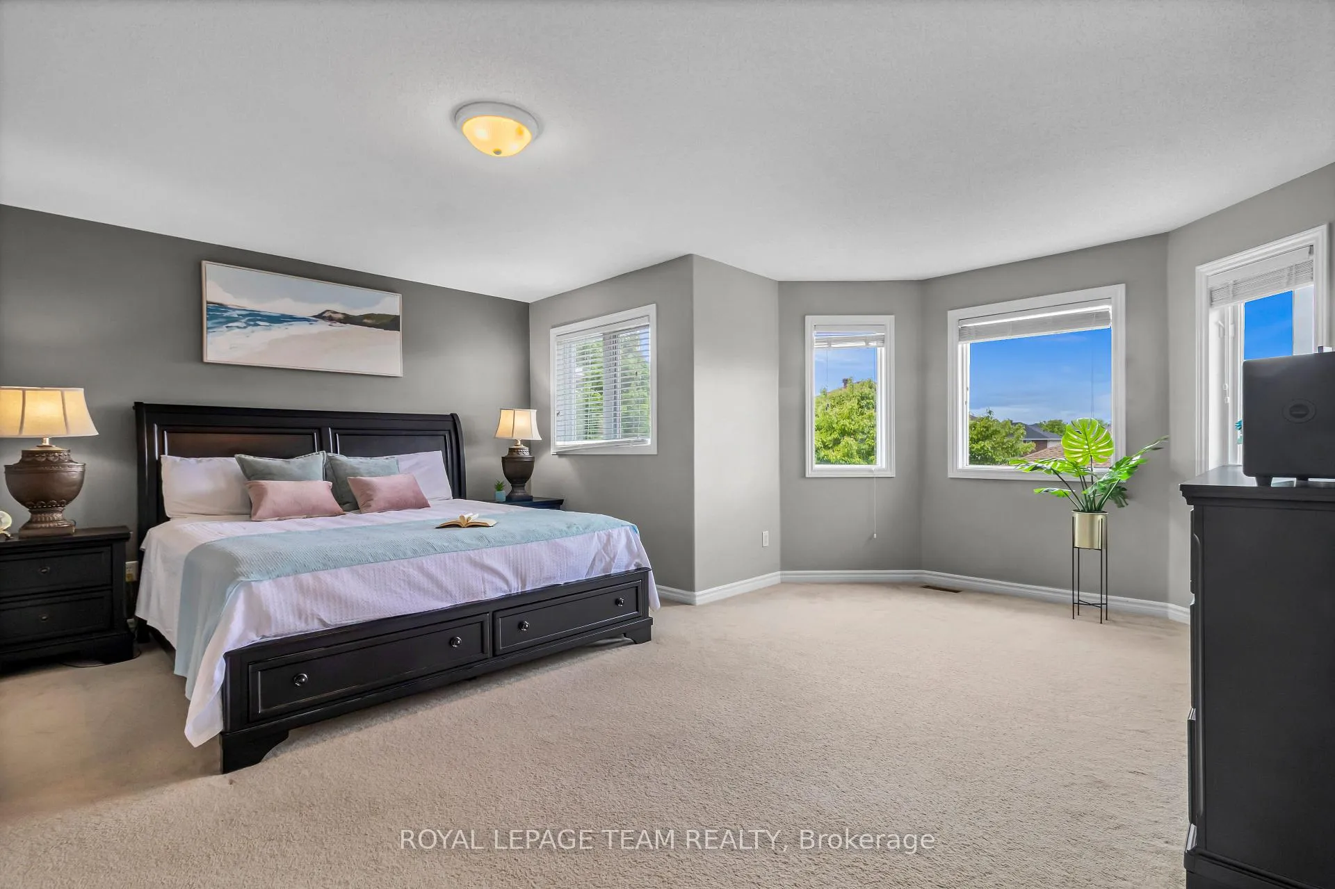 Photo 18 of 3728 Mountain Meadows Crescent, Ottawa, Riverside South/Gloucester Glen — HOMEH
