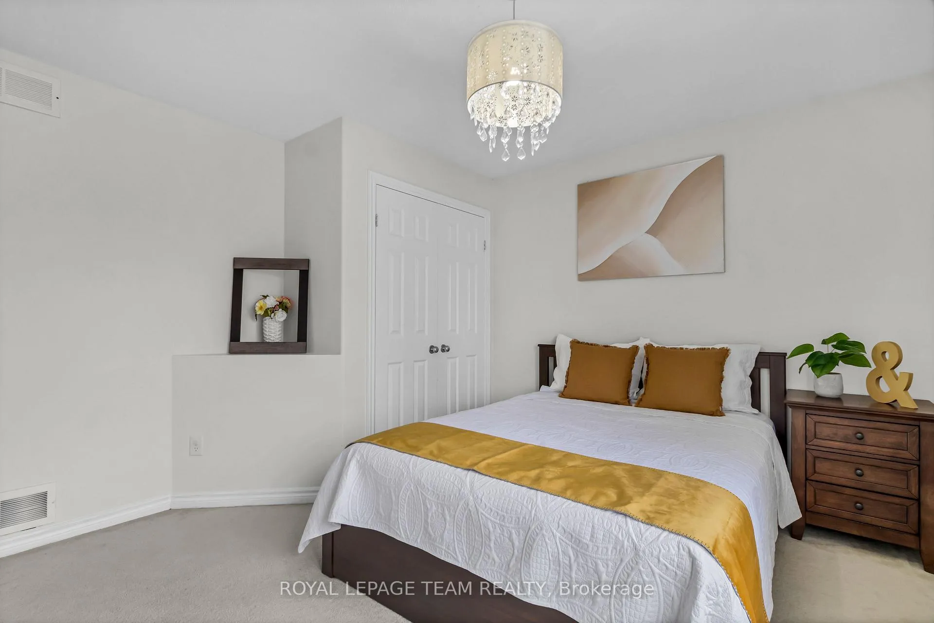 Photo 24 of 3728 Mountain Meadows Crescent, Ottawa, Riverside South/Gloucester Glen — HOMEH