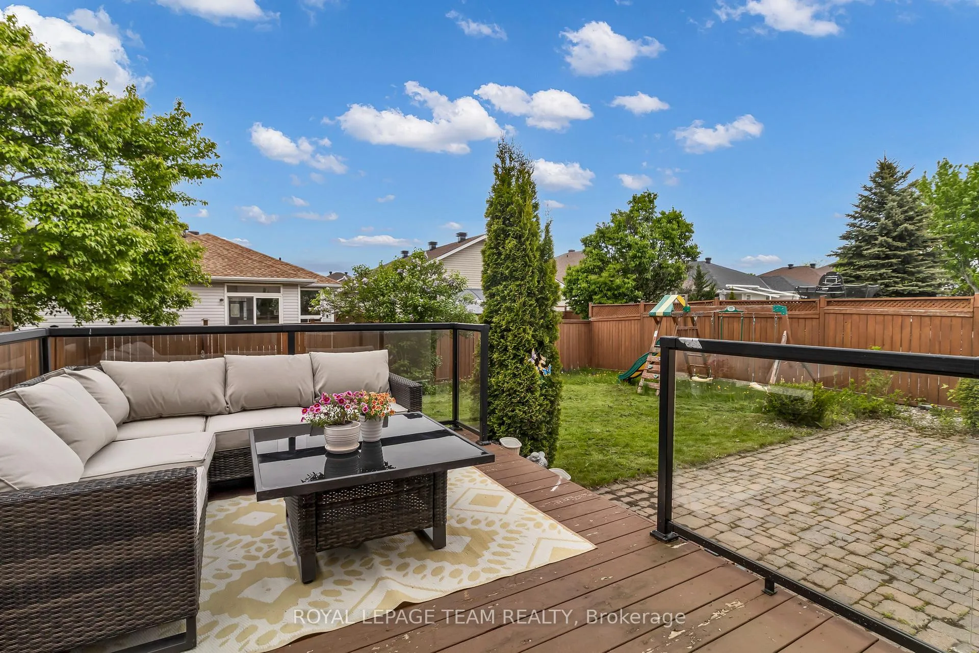 Photo 33 of 3728 Mountain Meadows Crescent, Ottawa, Riverside South/Gloucester Glen — HOMEH