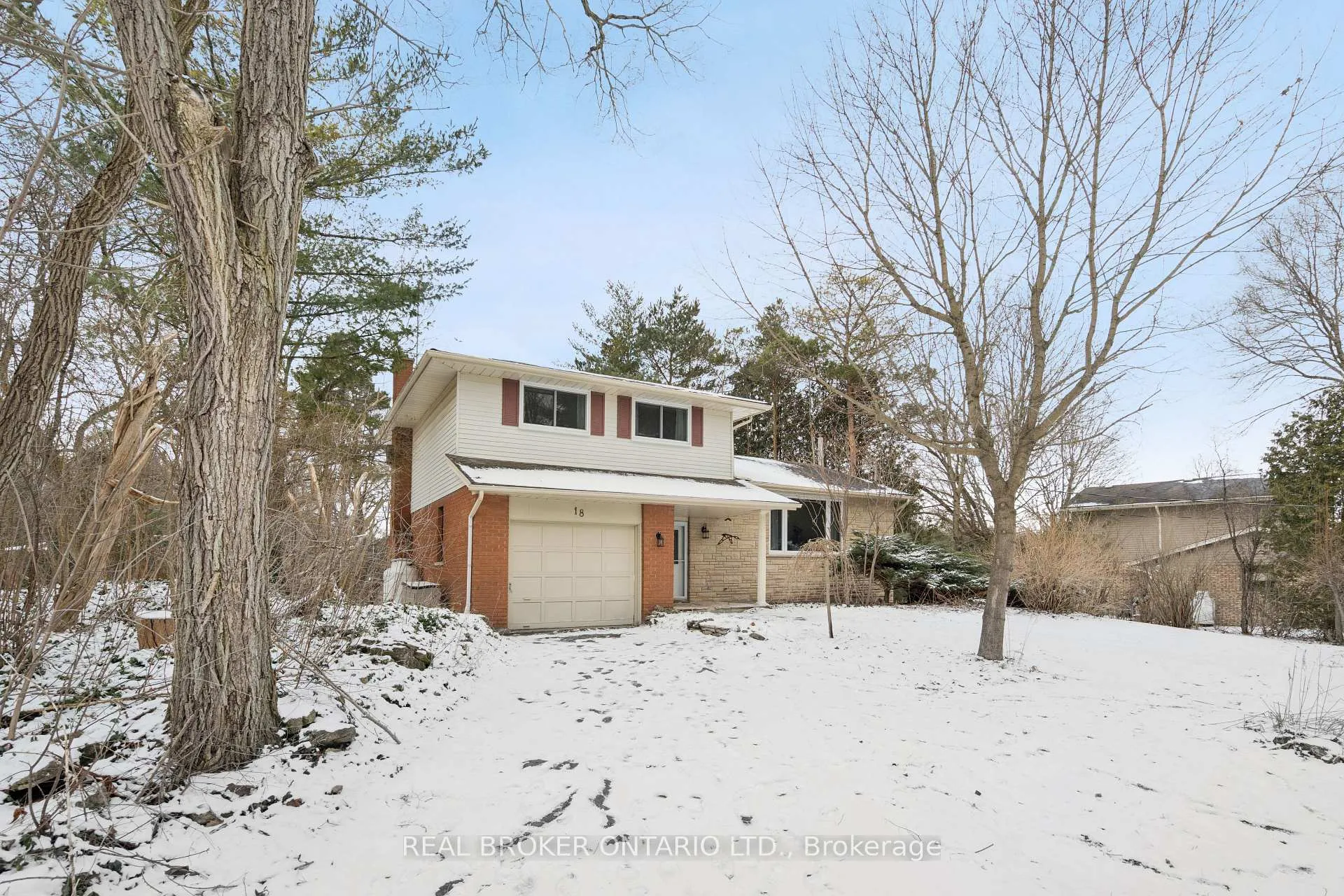 Photo 2 of 18 Memorial Street, Guelph/Eramosa, Eden Mills — HOMEH