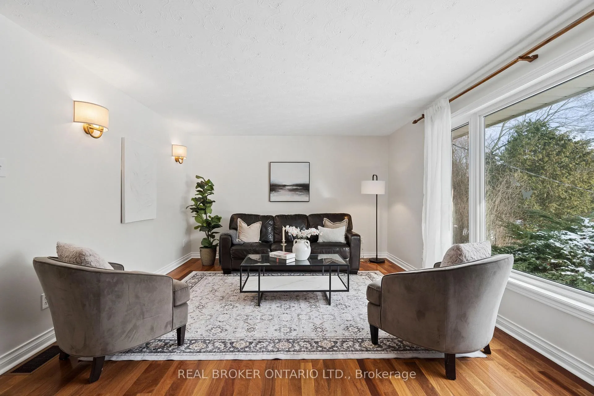 Photo 8 of 18 Memorial Street, Guelph/Eramosa, Eden Mills — HOMEH