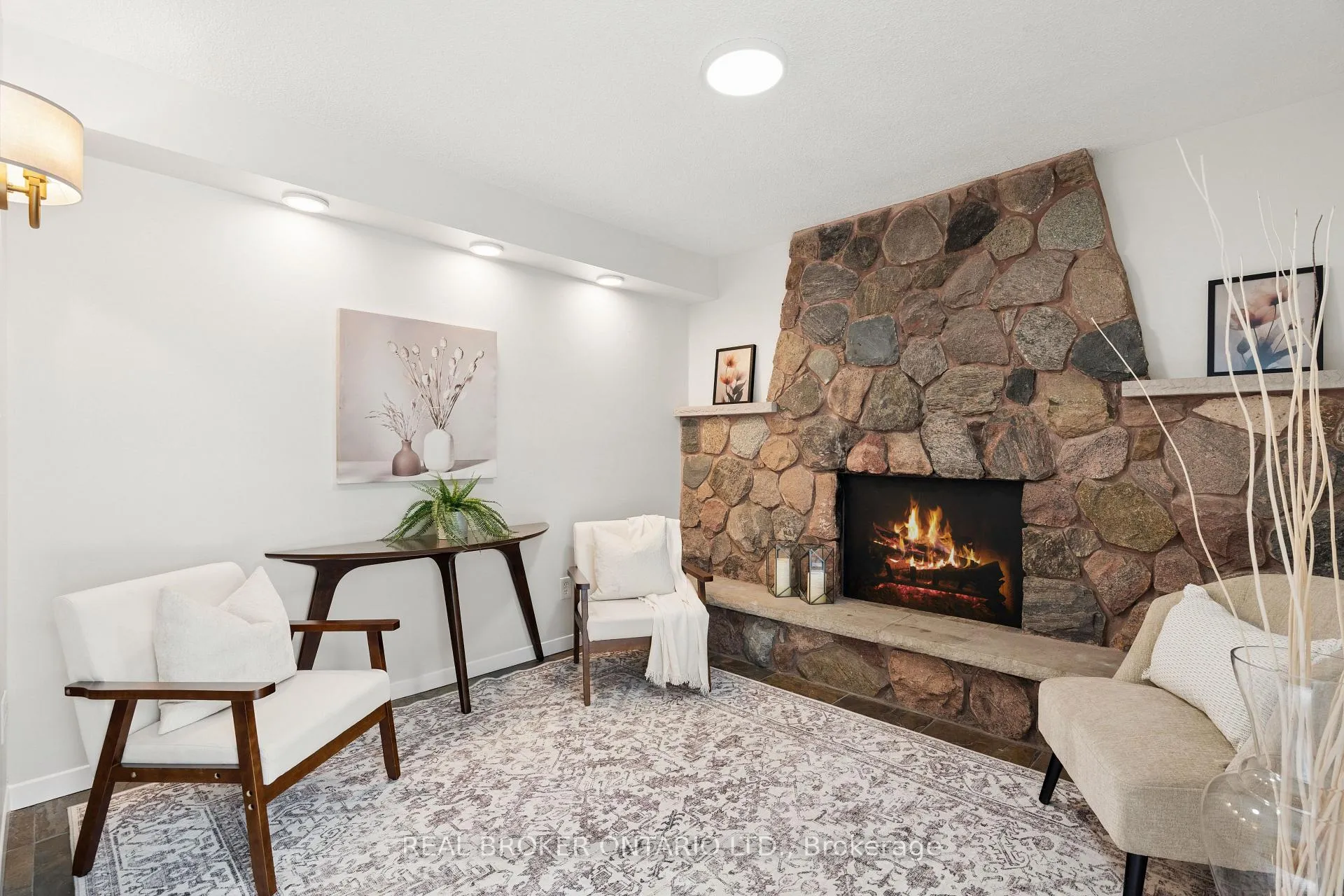 Photo 21 of 18 Memorial Street, Guelph/Eramosa, Eden Mills — HOMEH