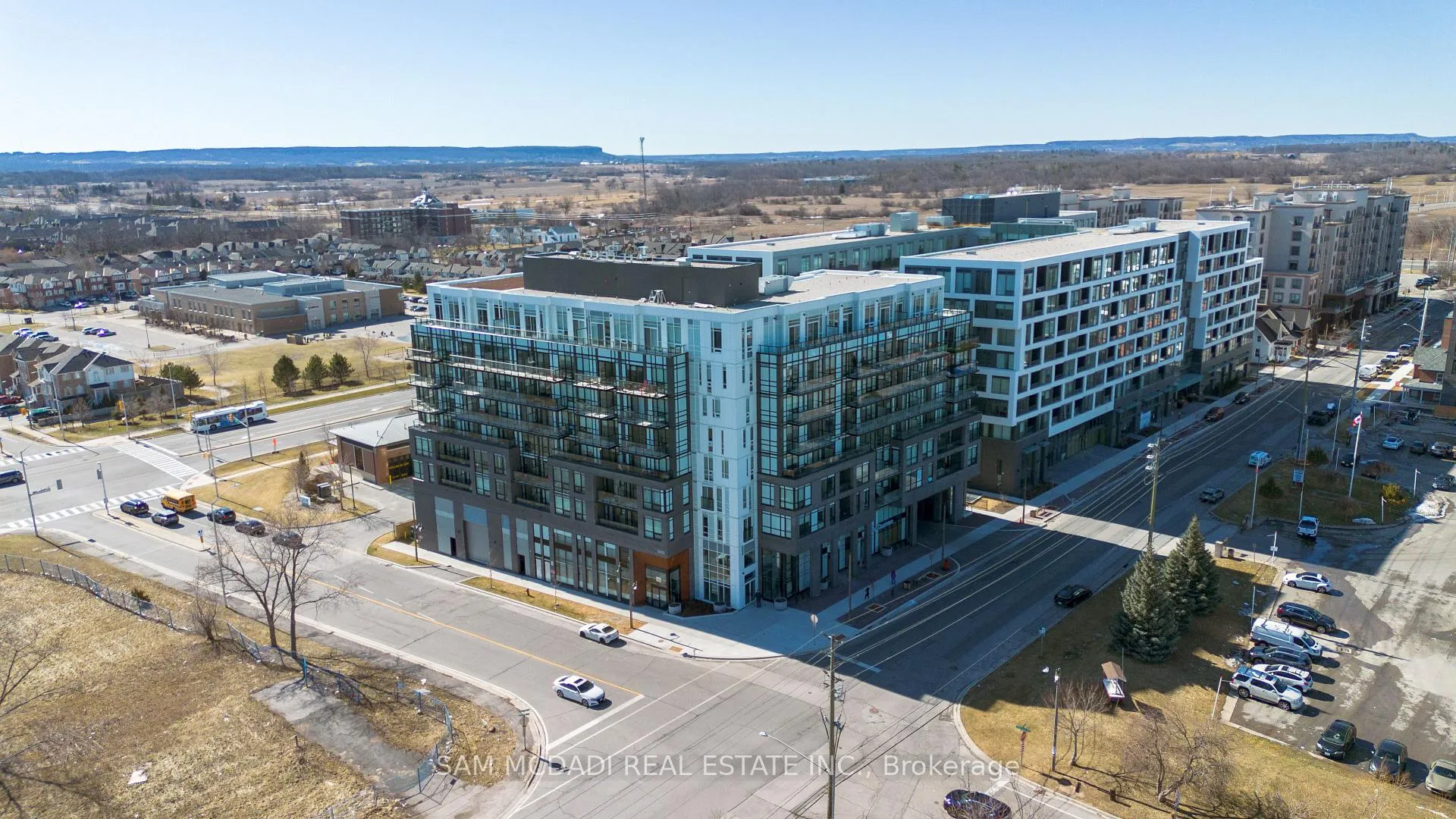Front of Unit 703, 3005 Pine Glen Road