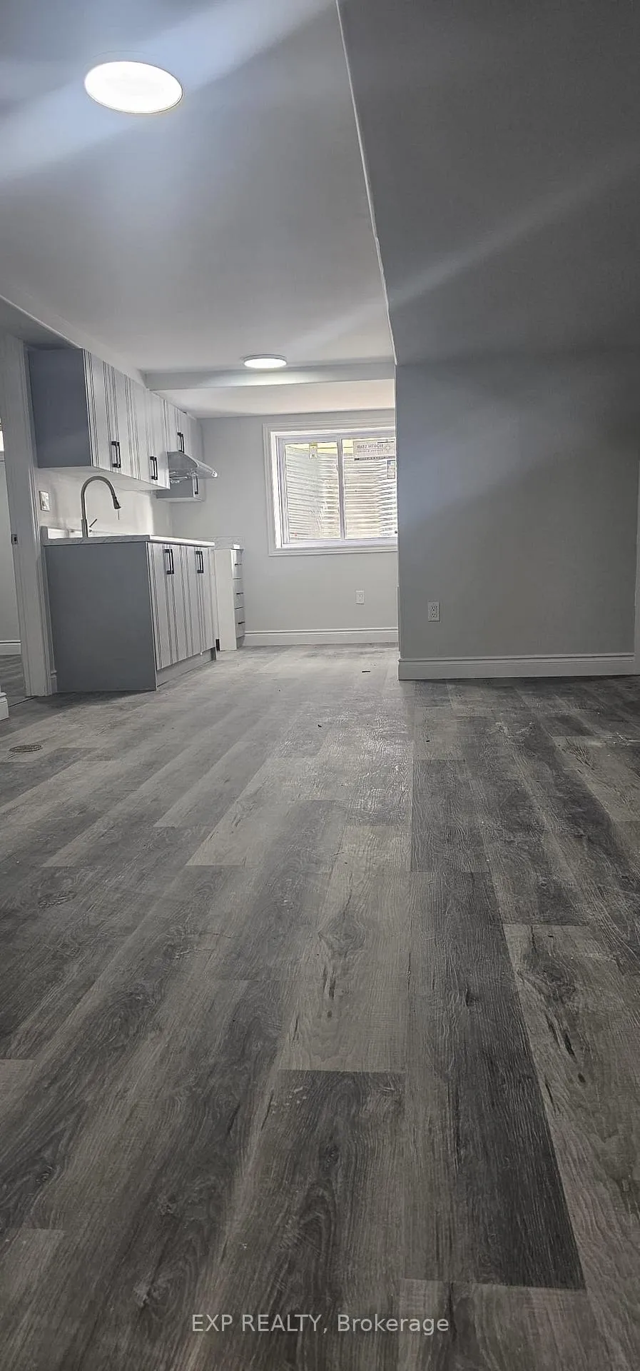 Photo 6 of 370 Greenbrook Drive, Kitchener — HOMEH