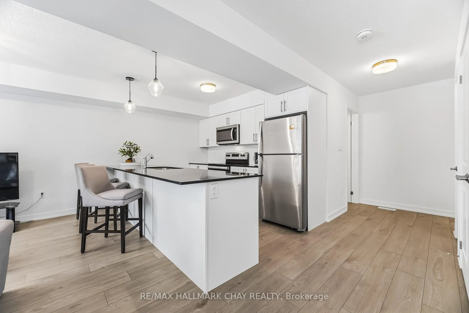 Photo 9 of Unit 84, 213 West Oak Trail, Kitchener — HOMEH