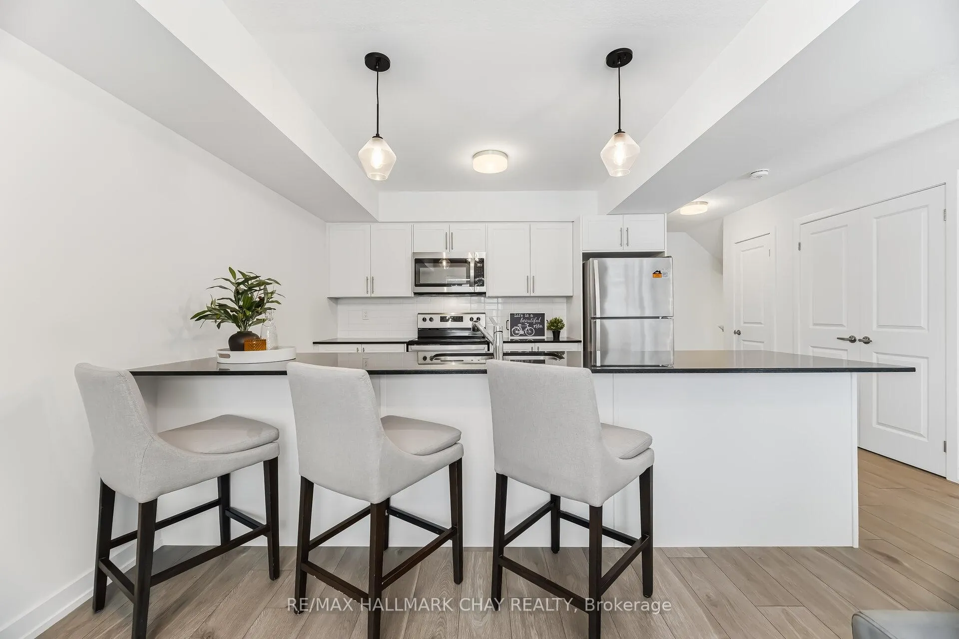 Photo 10 of Unit 84, 213 West Oak Trail, Kitchener — HOMEH