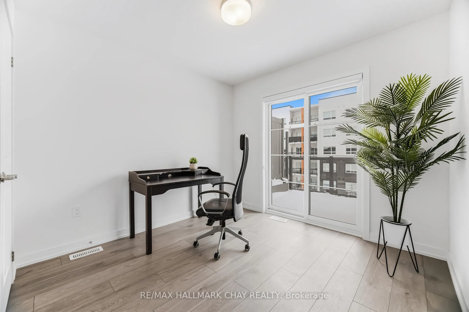 Photo 38 of Unit 84, 213 West Oak Trail, Kitchener — HOMEH