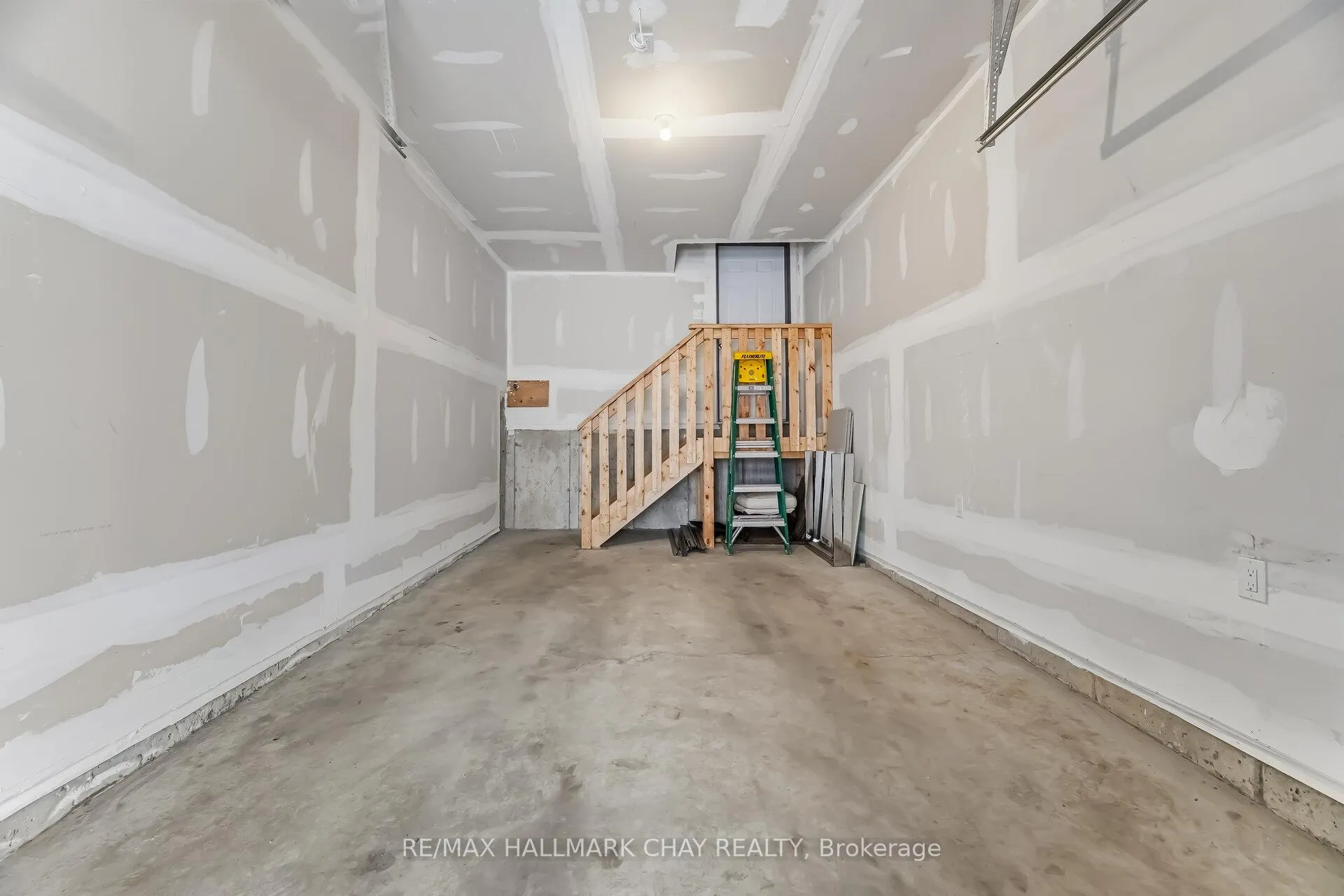 Photo 46 of Unit 84, 213 West Oak Trail, Kitchener — HOMEH