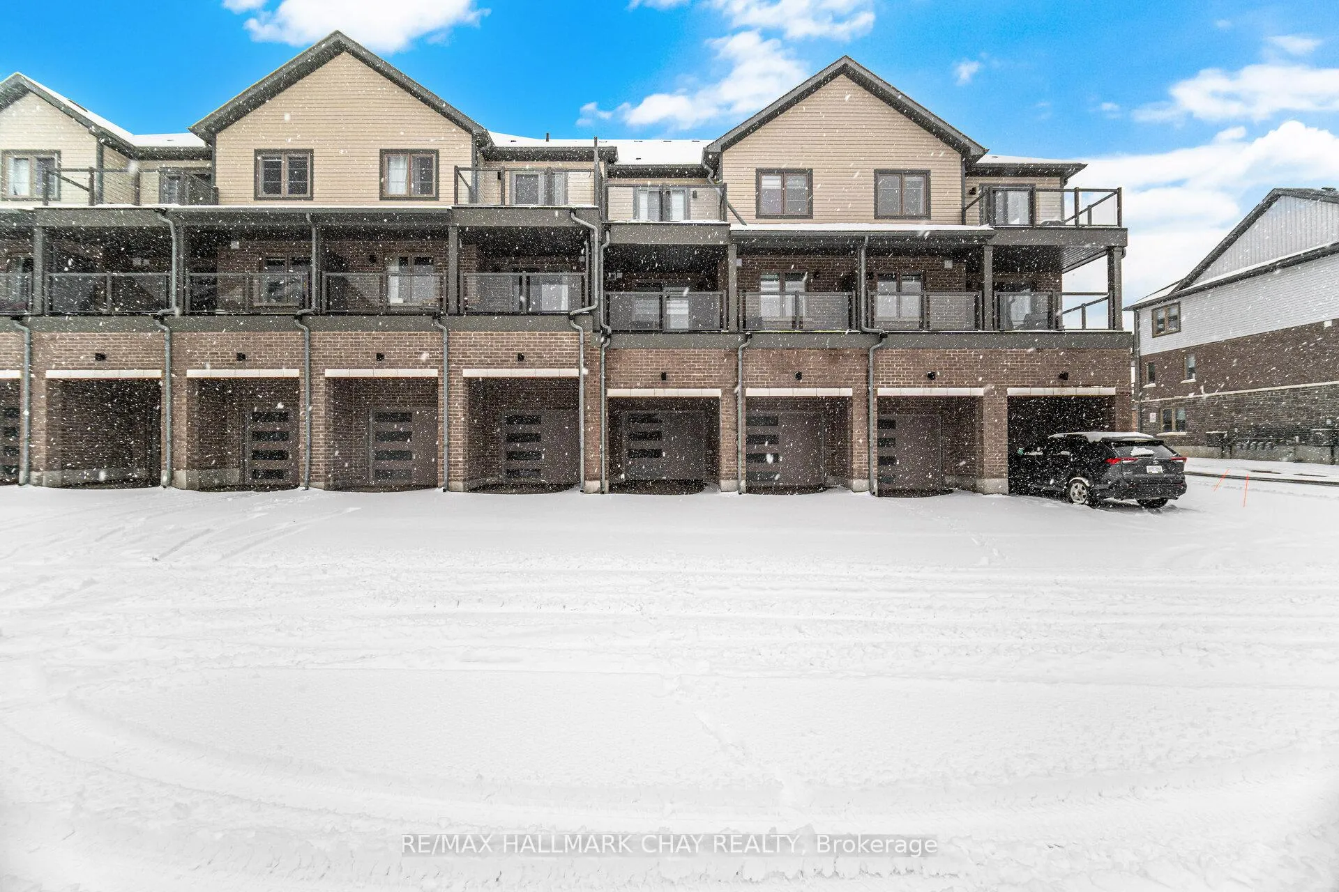Photo 48 of Unit 84, 213 West Oak Trail, Kitchener — HOMEH