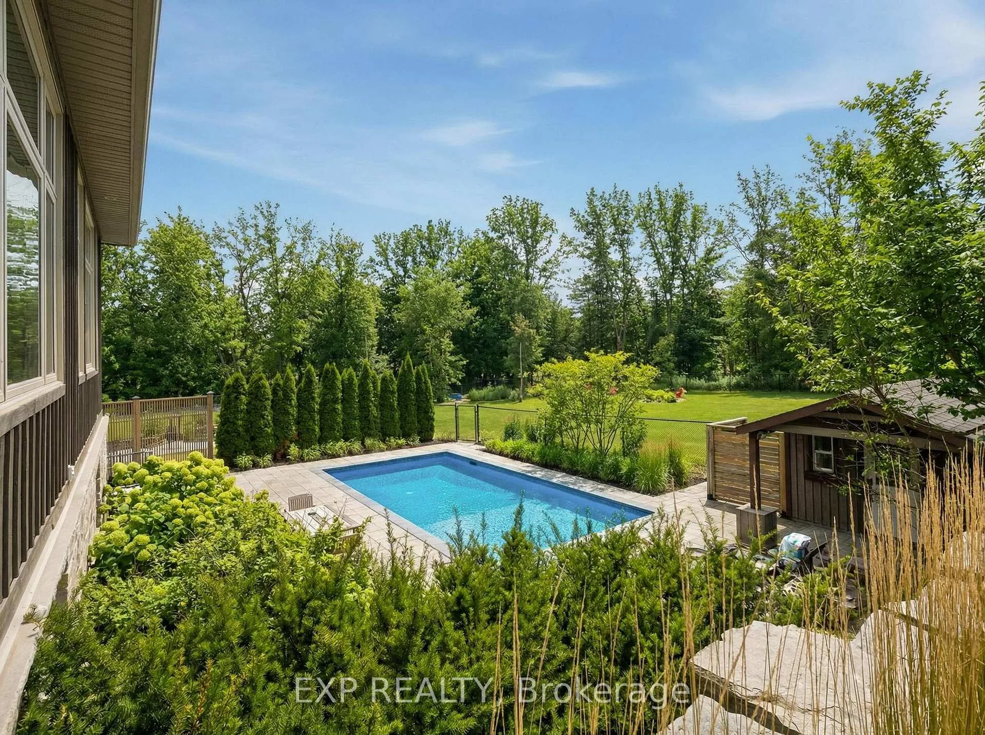Photo 5 of 46 Woodside Drive, Brant, Brantford Twp — HOMEH