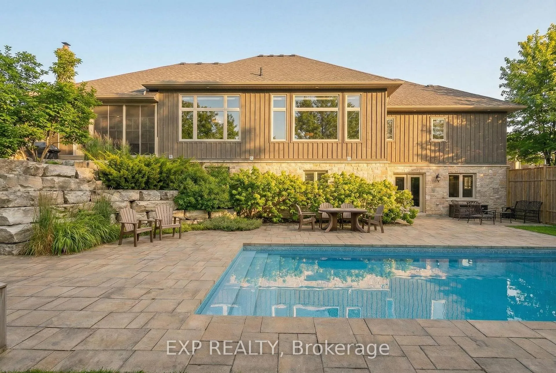 Photo 7 of 46 Woodside Drive, Brant, Brantford Twp — HOMEH