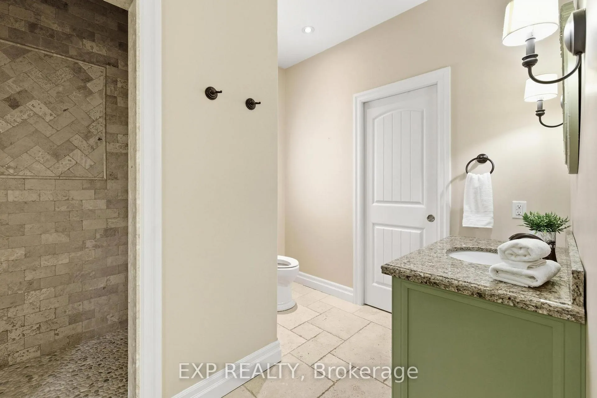 Photo 26 of 46 Woodside Drive, Brant, Brantford Twp — HOMEH