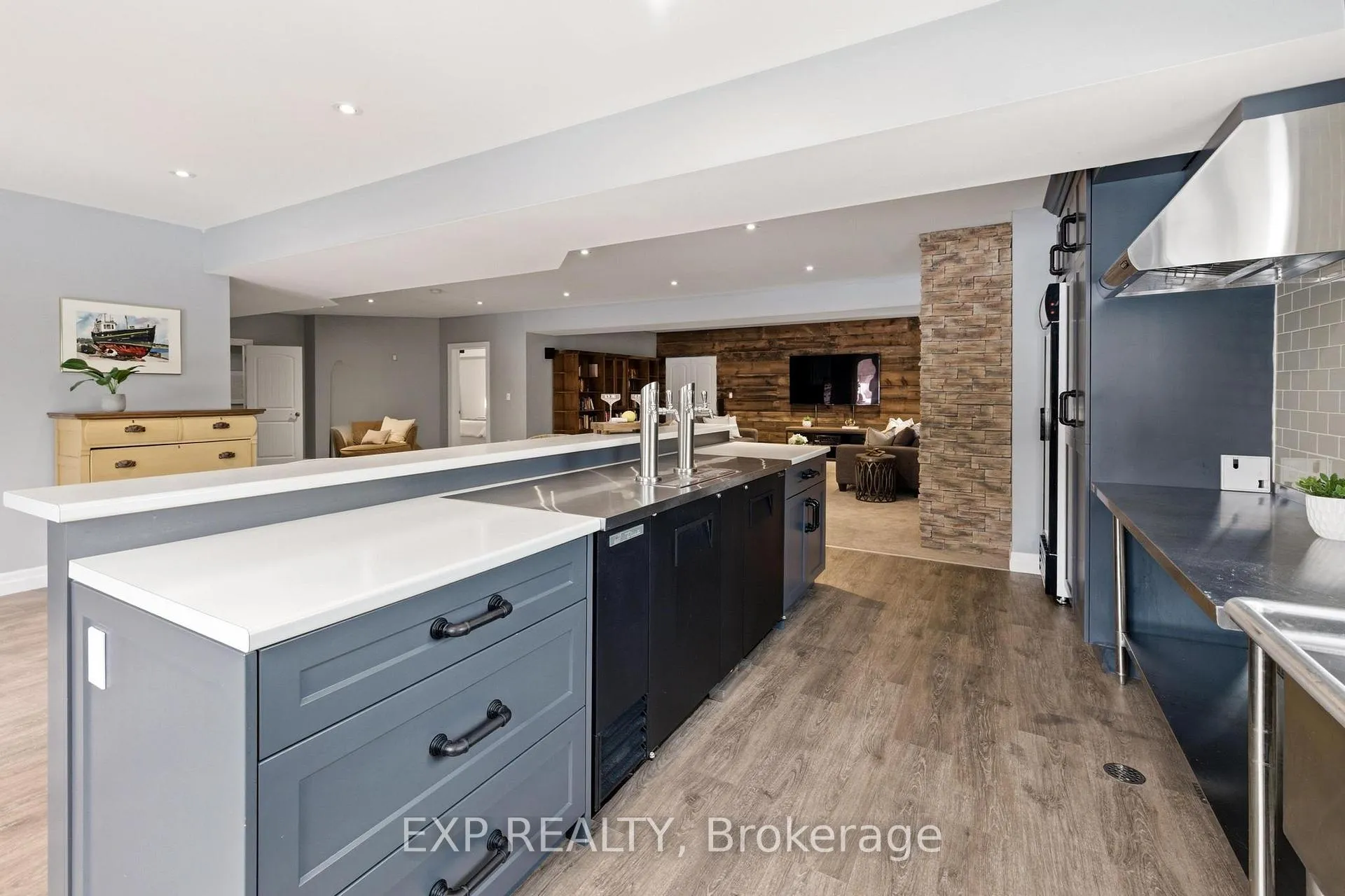 Photo 40 of 46 Woodside Drive, Brant, Brantford Twp — HOMEH
