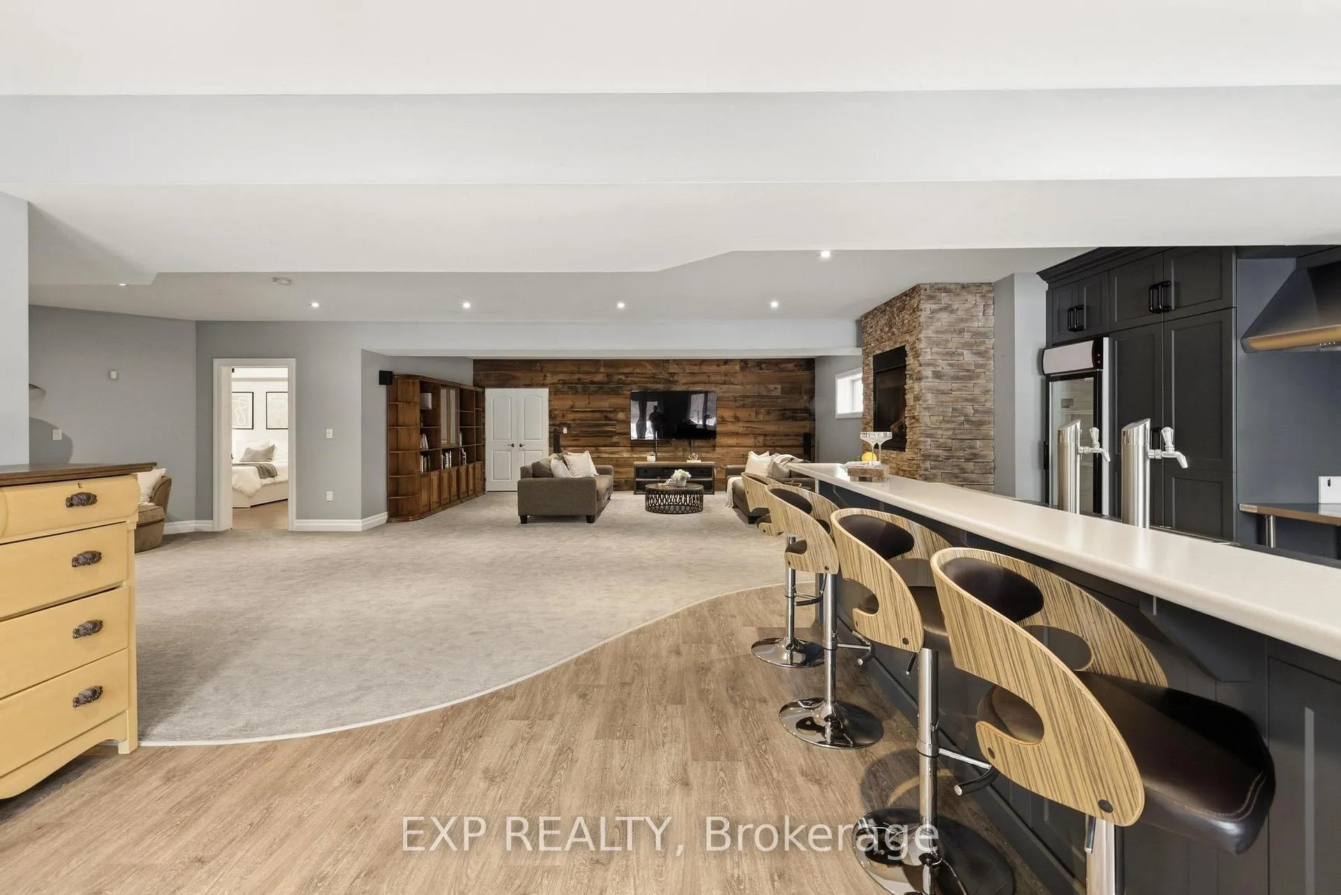Photo 41 of 46 Woodside Drive, Brant, Brantford Twp — HOMEH