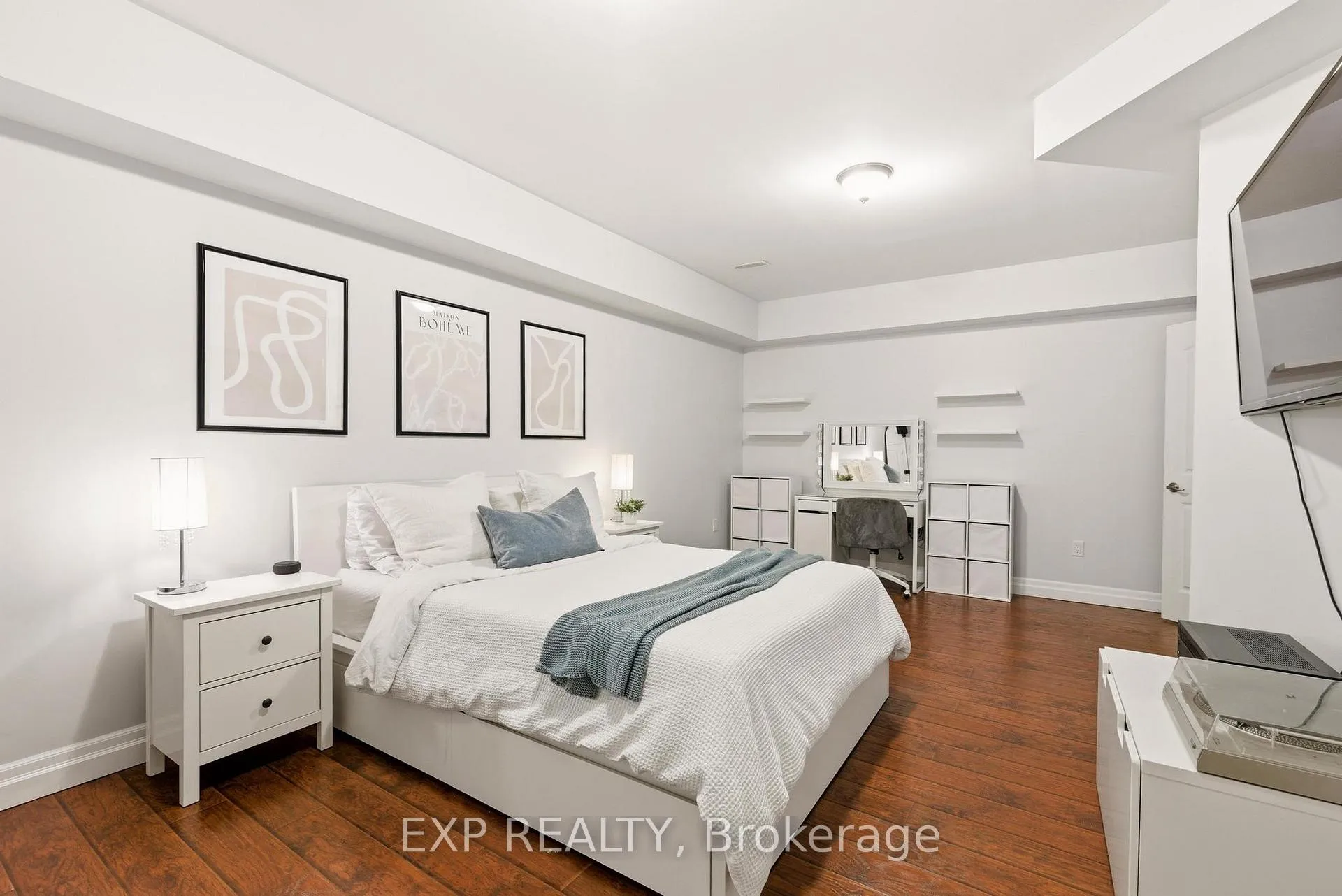 Photo 44 of 46 Woodside Drive, Brant, Brantford Twp — HOMEH