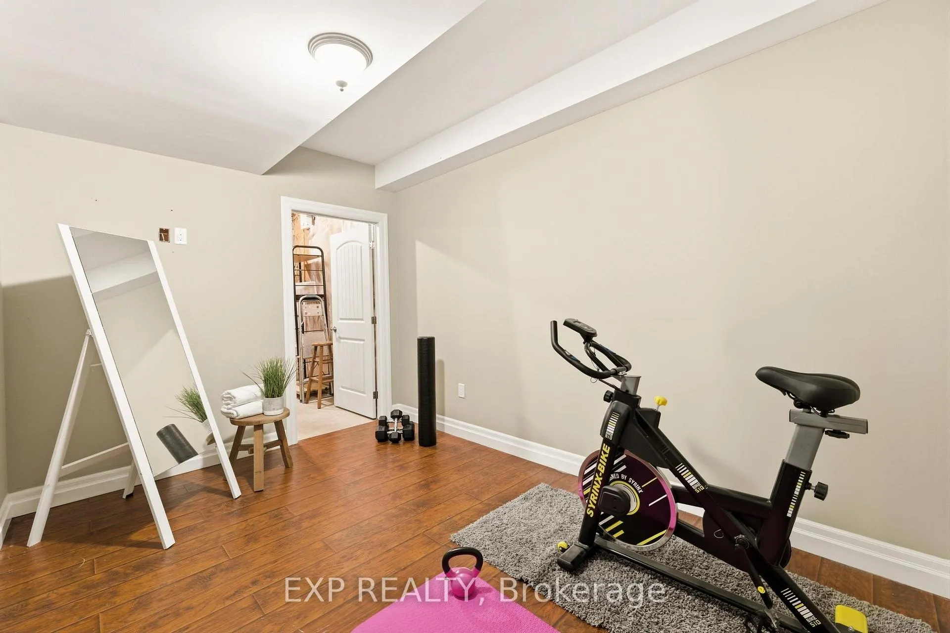 Photo 49 of 46 Woodside Drive, Brant, Brantford Twp — HOMEH