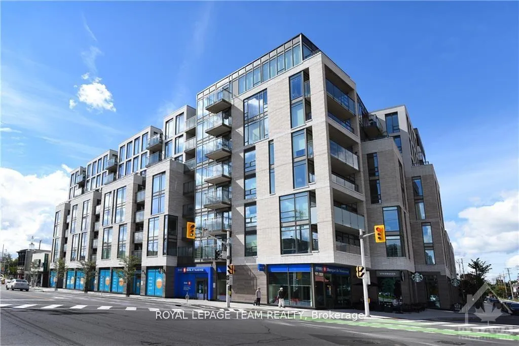 Front of Unit 413, 411 Mackay Street