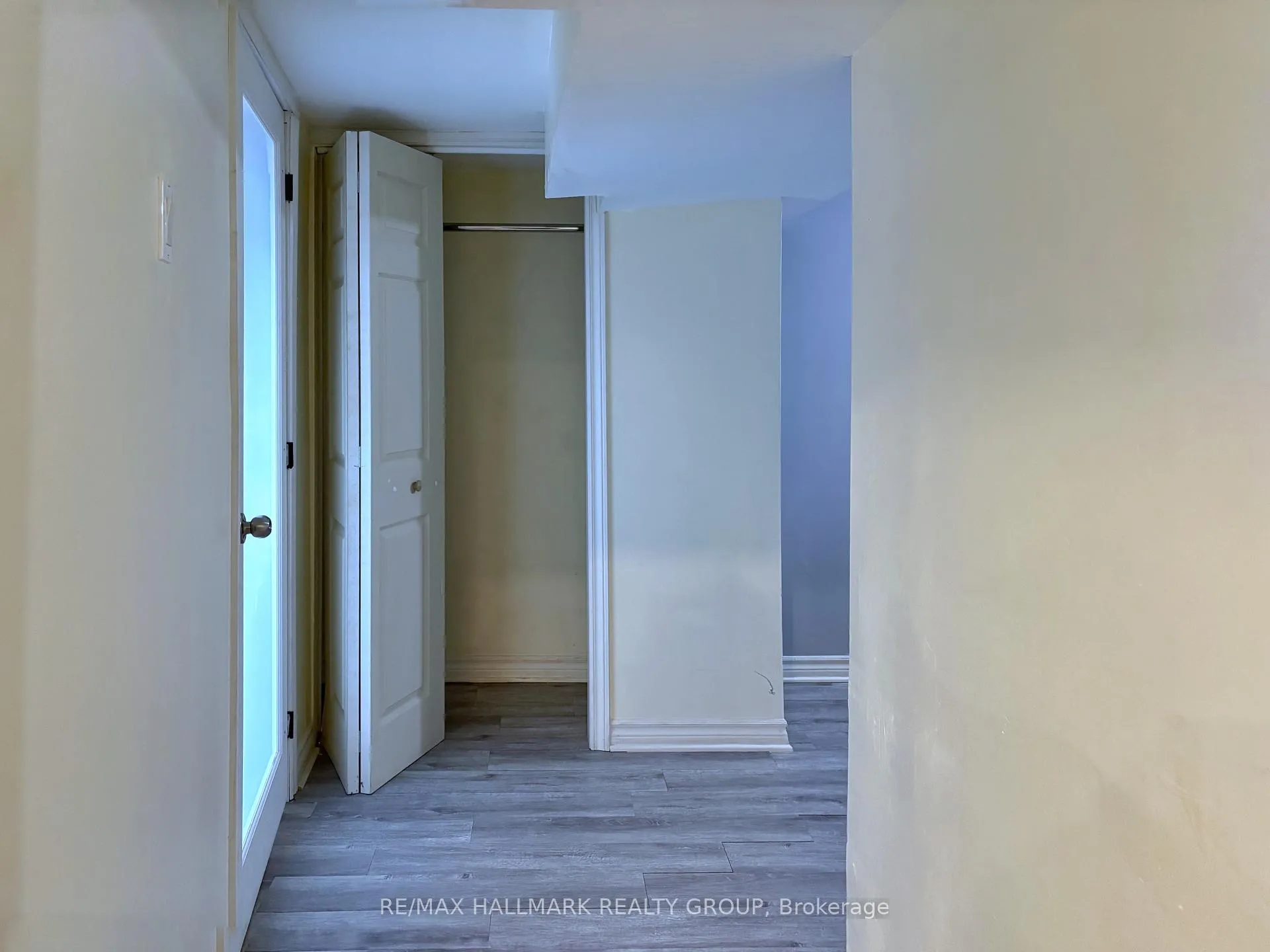 Photo 31 of 18 Forest Park Avenue, Ottawa, City View/Skyline/Fisher Heights/Parkwood Hills — HOMEH