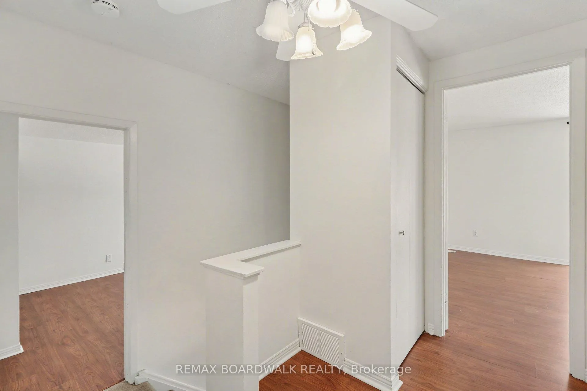 Photo 34 of 2508 Autumn Hill Crescent, Ottawa, Blackburn Hamlet (South) — HOMEH