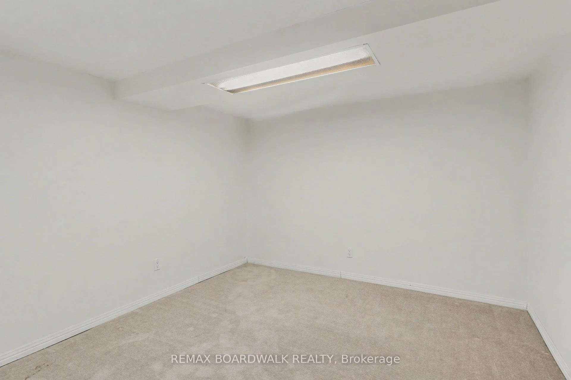 Photo 38 of 2508 Autumn Hill Crescent, Ottawa, Blackburn Hamlet (South) — HOMEH