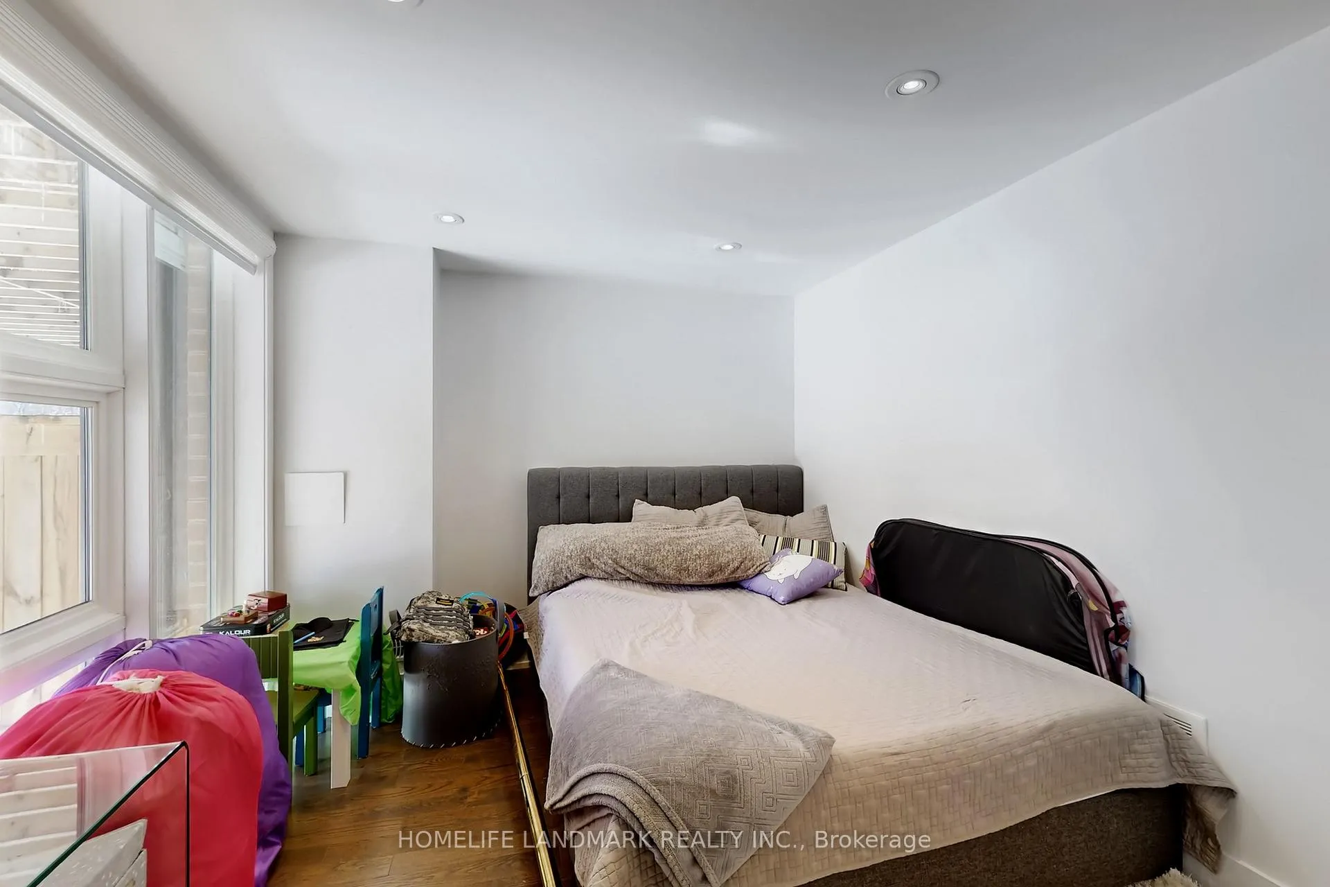 Photo 27 of 22 Crestridge Drive, Vaughan, Patterson — HOMEH