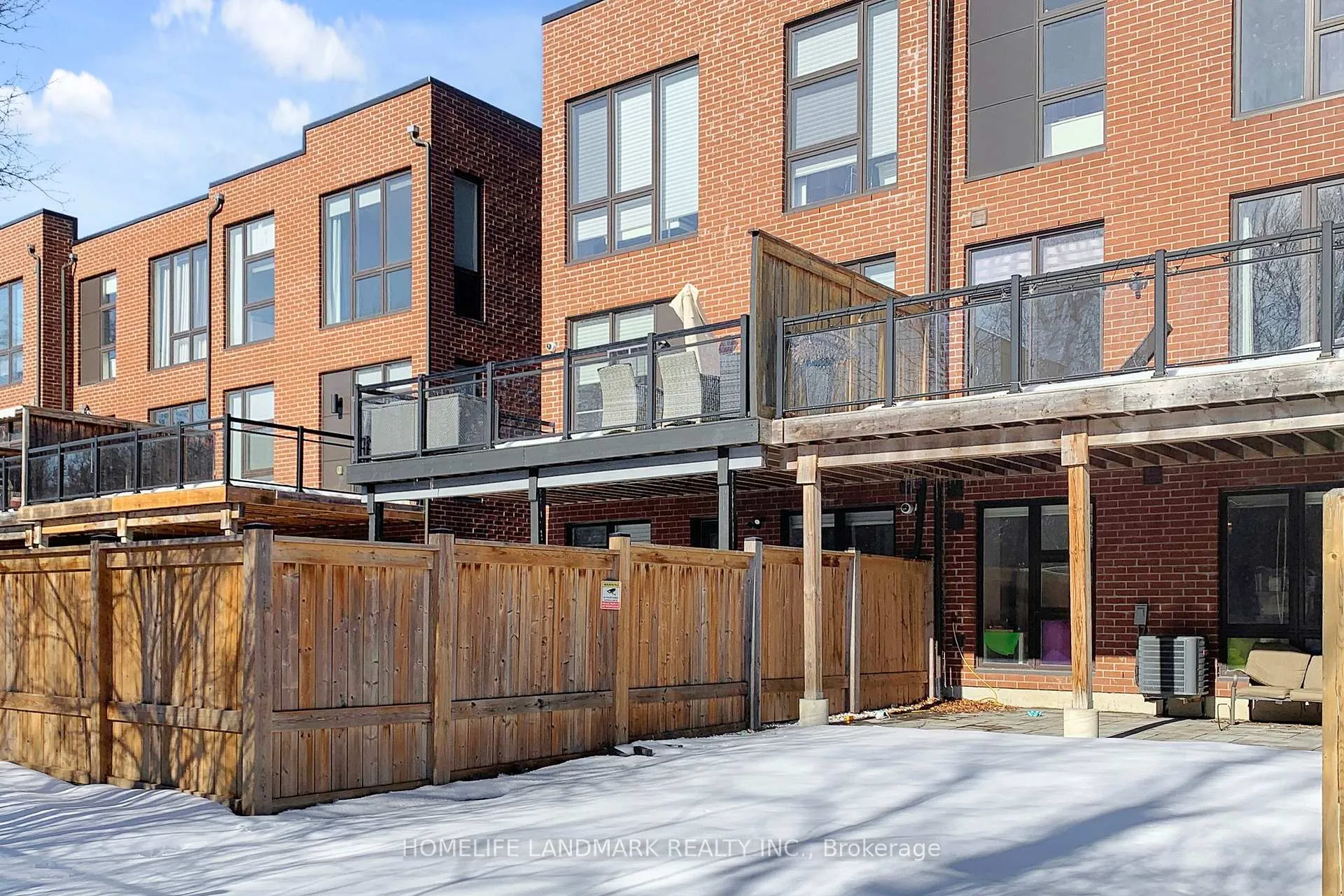 Photo 34 of 22 Crestridge Drive, Vaughan, Patterson — HOMEH