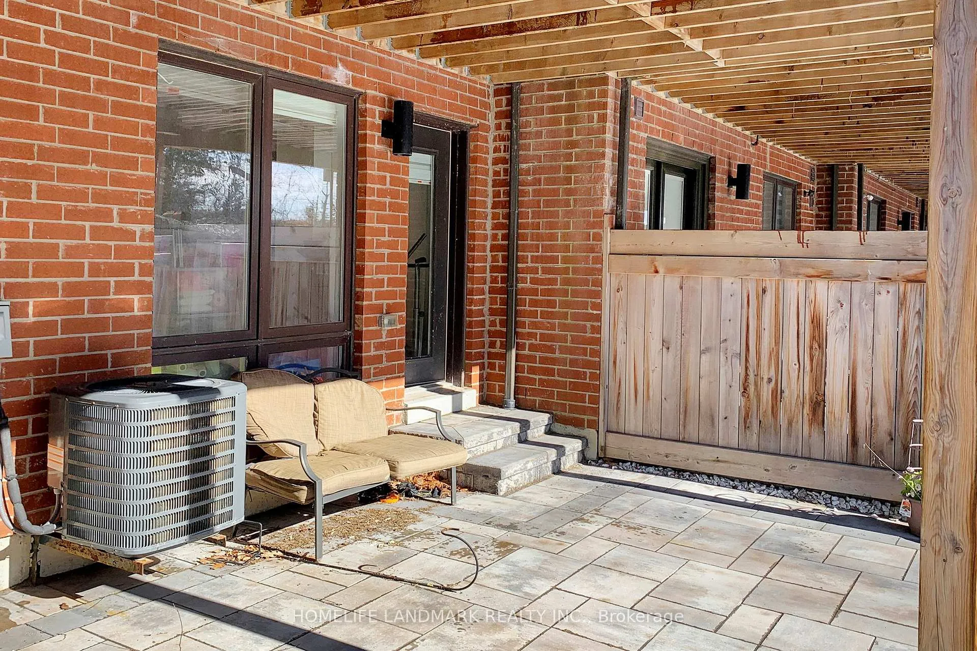 Photo 36 of 22 Crestridge Drive, Vaughan, Patterson — HOMEH