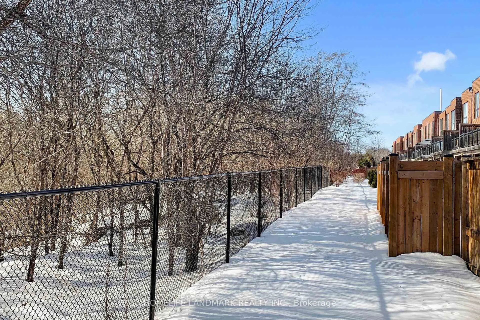Photo 38 of 22 Crestridge Drive, Vaughan, Patterson — HOMEH