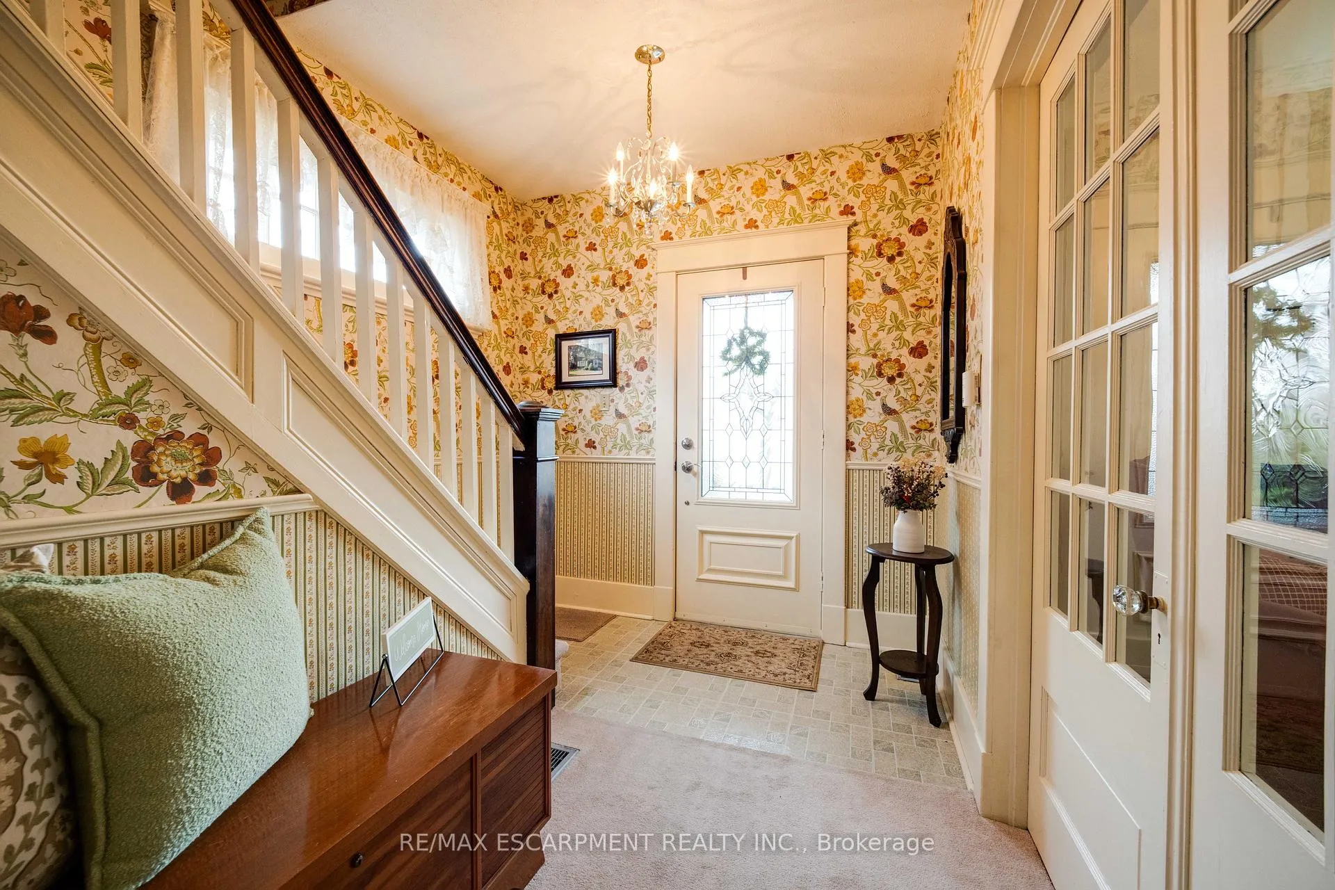 Photo 8 of 46 Jane Street, Brant, Paris — HOMEH