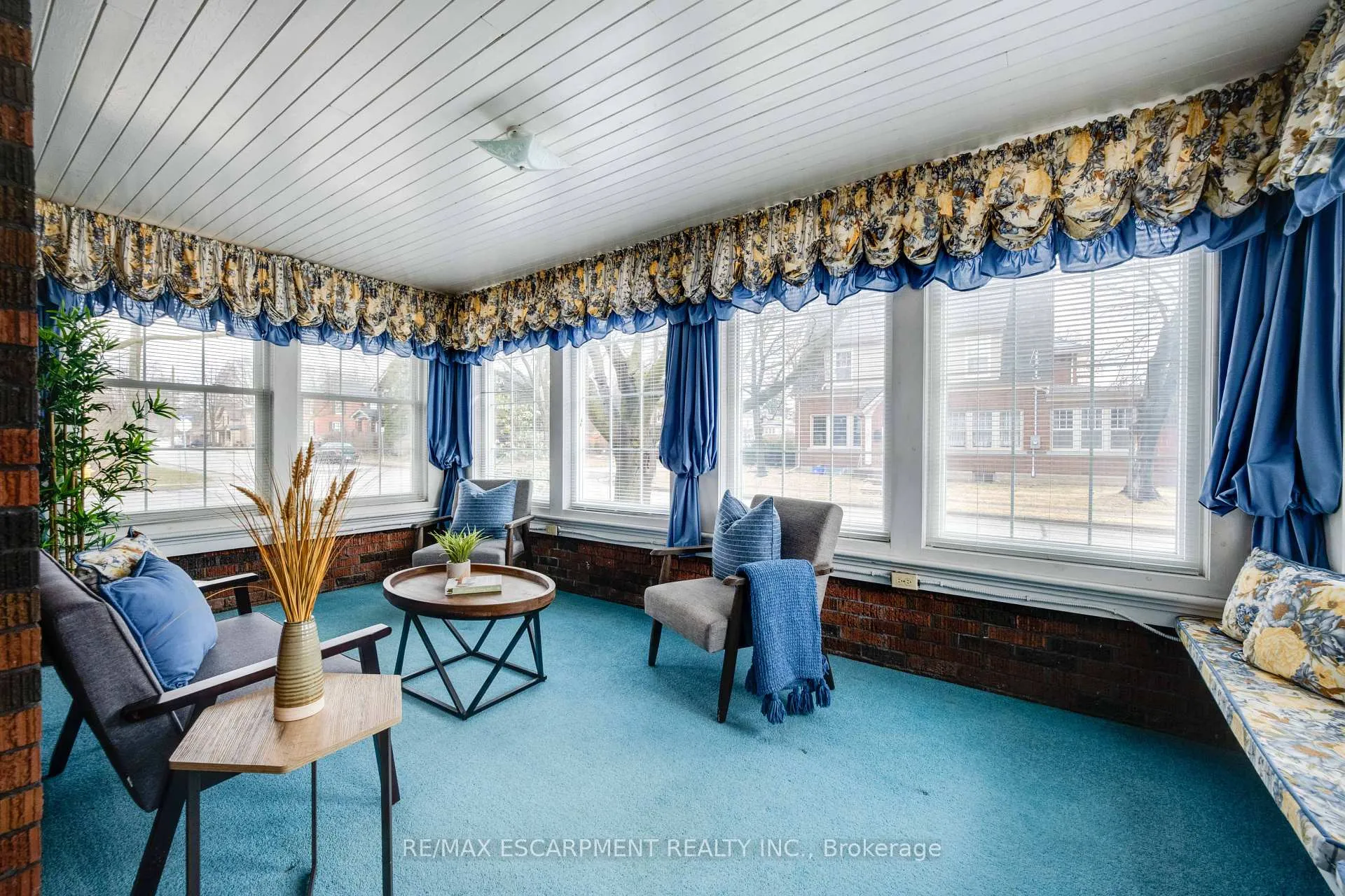 Photo 12 of 46 Jane Street, Brant, Paris — HOMEH