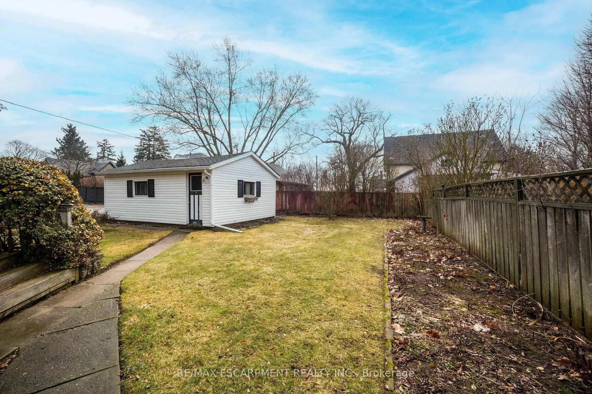 Photo 13 of 46 Jane Street, Brant, Paris — HOMEH