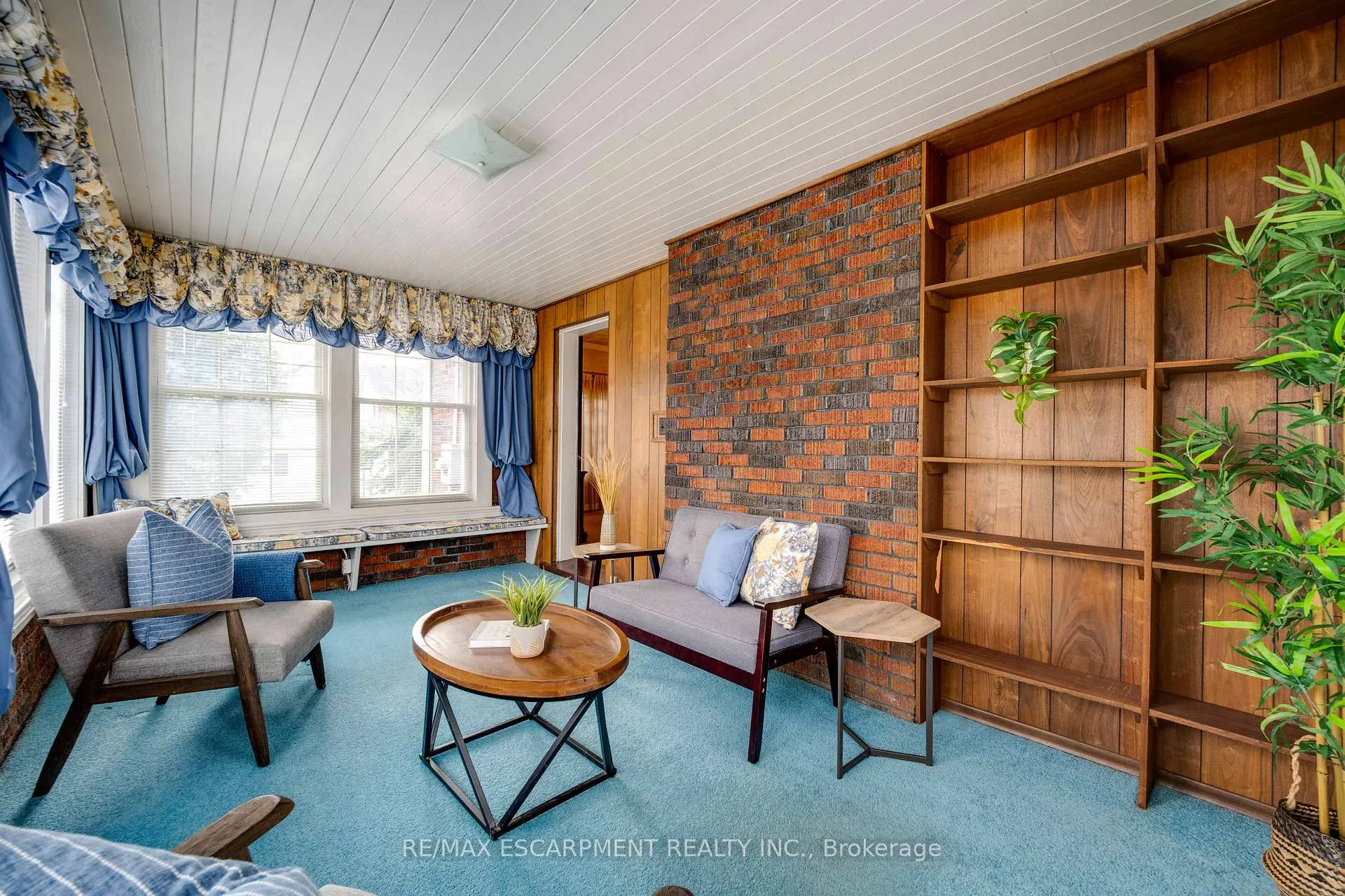 Photo 16 of 46 Jane Street, Brant, Paris — HOMEH