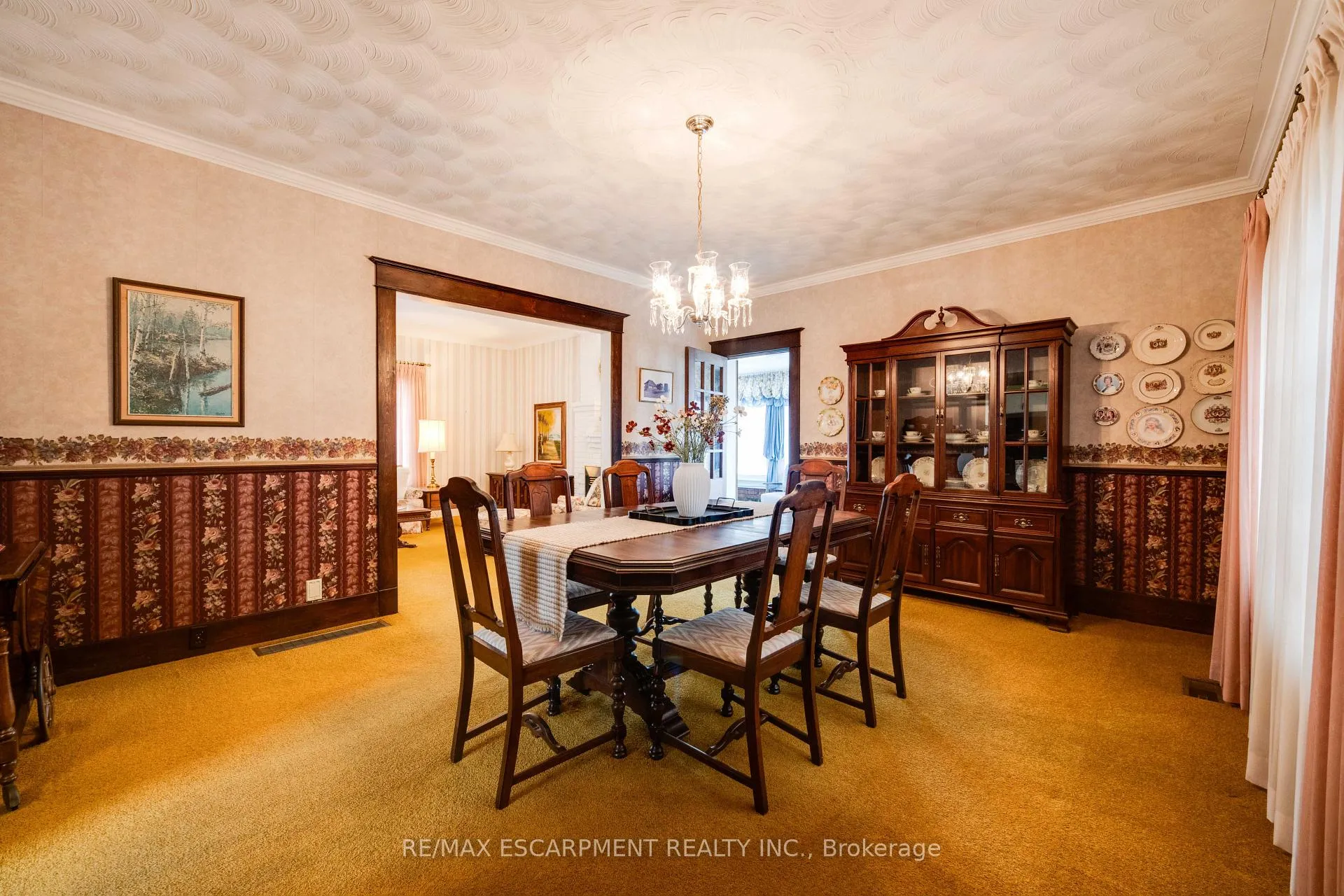 Photo 17 of 46 Jane Street, Brant, Paris — HOMEH
