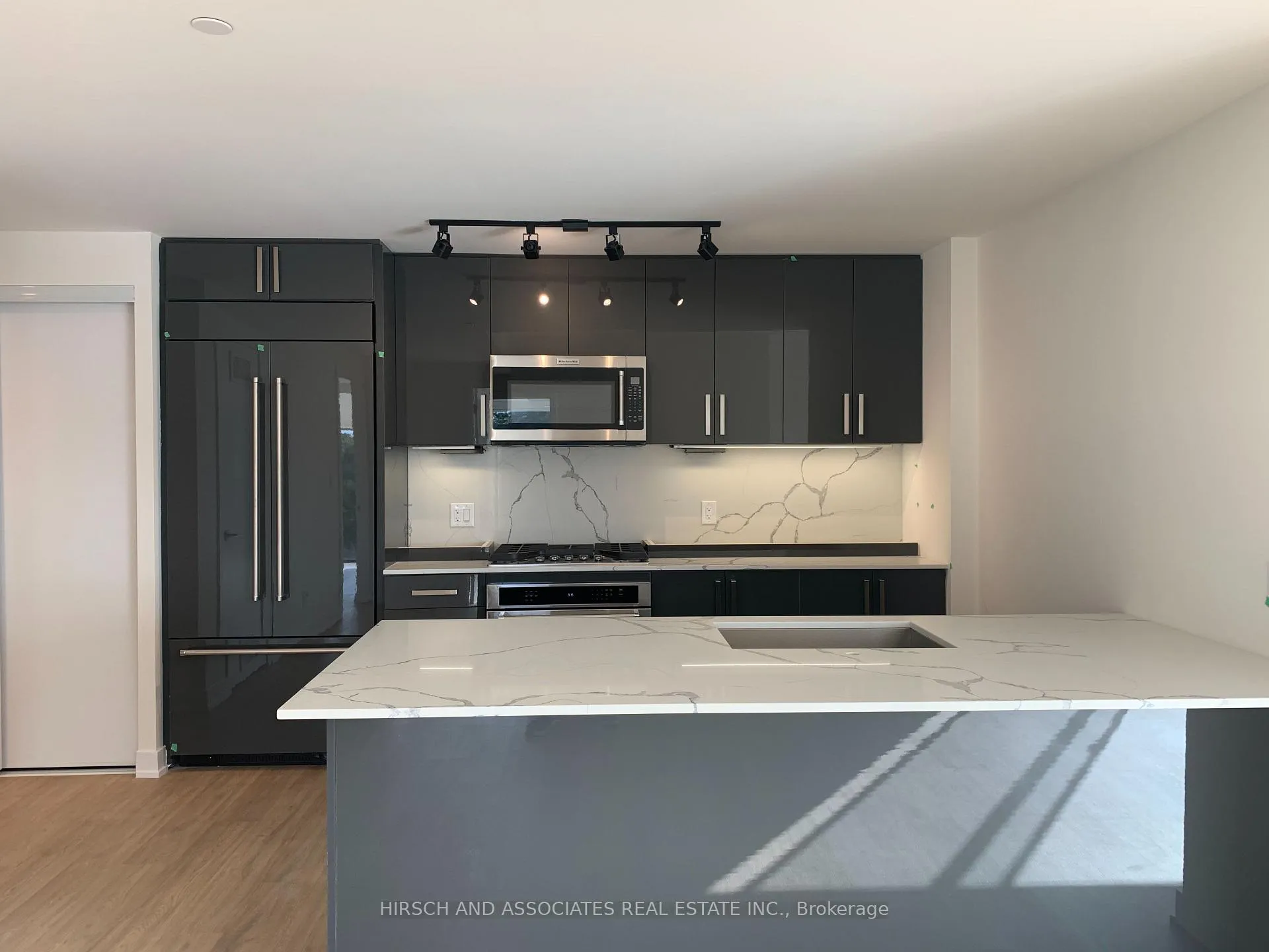 Photo 1 of Unit 512, 430 Roncesvalles Avenue, Toronto, Roncesvalles — HOMEH